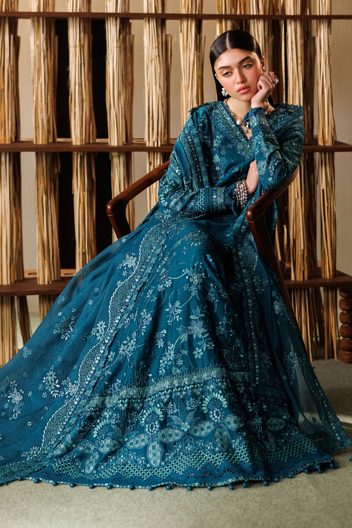 EMBROIDERED LAWN EL26-D04 UNSTITCHED