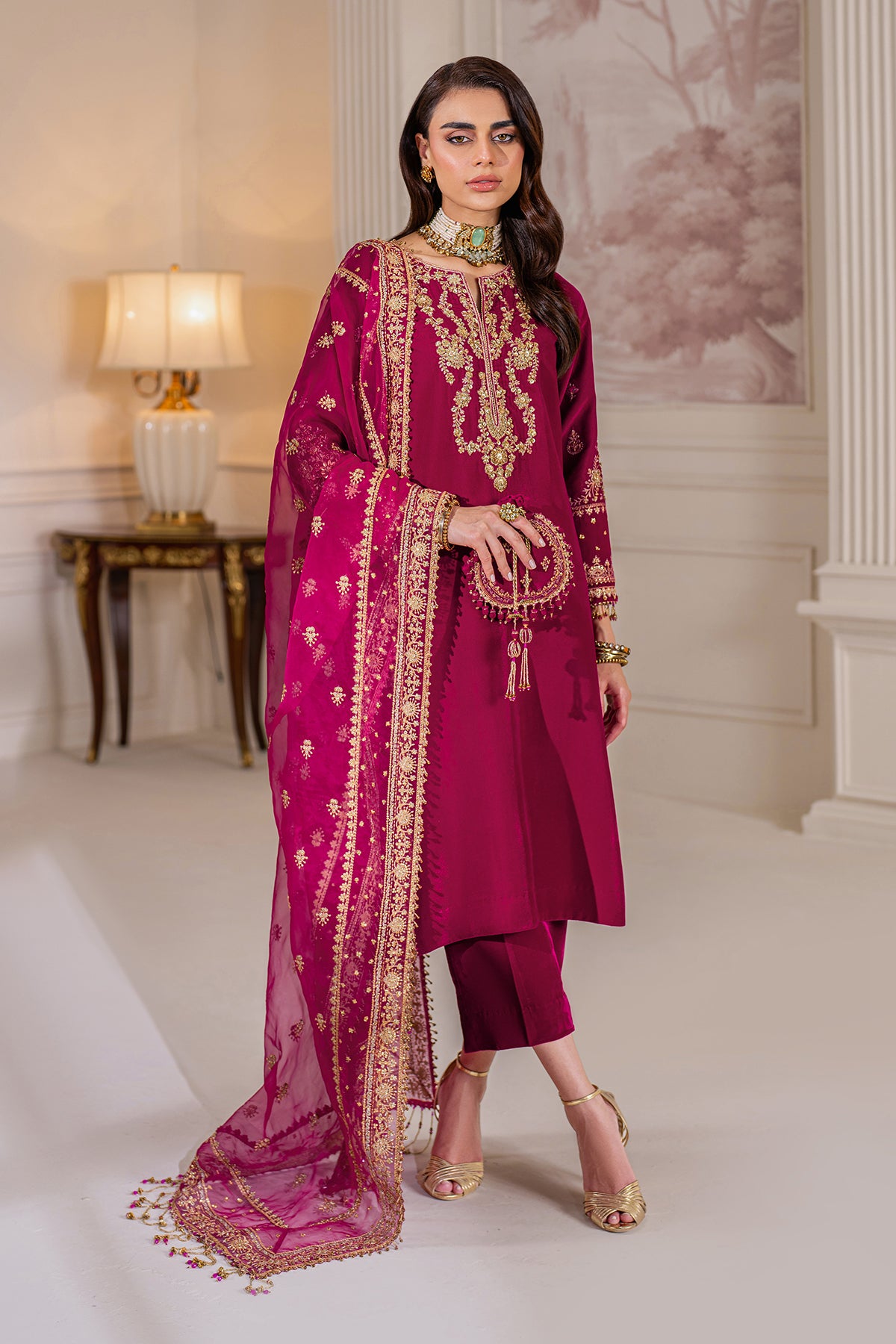 EMBROIDERED VELVET PR-1020