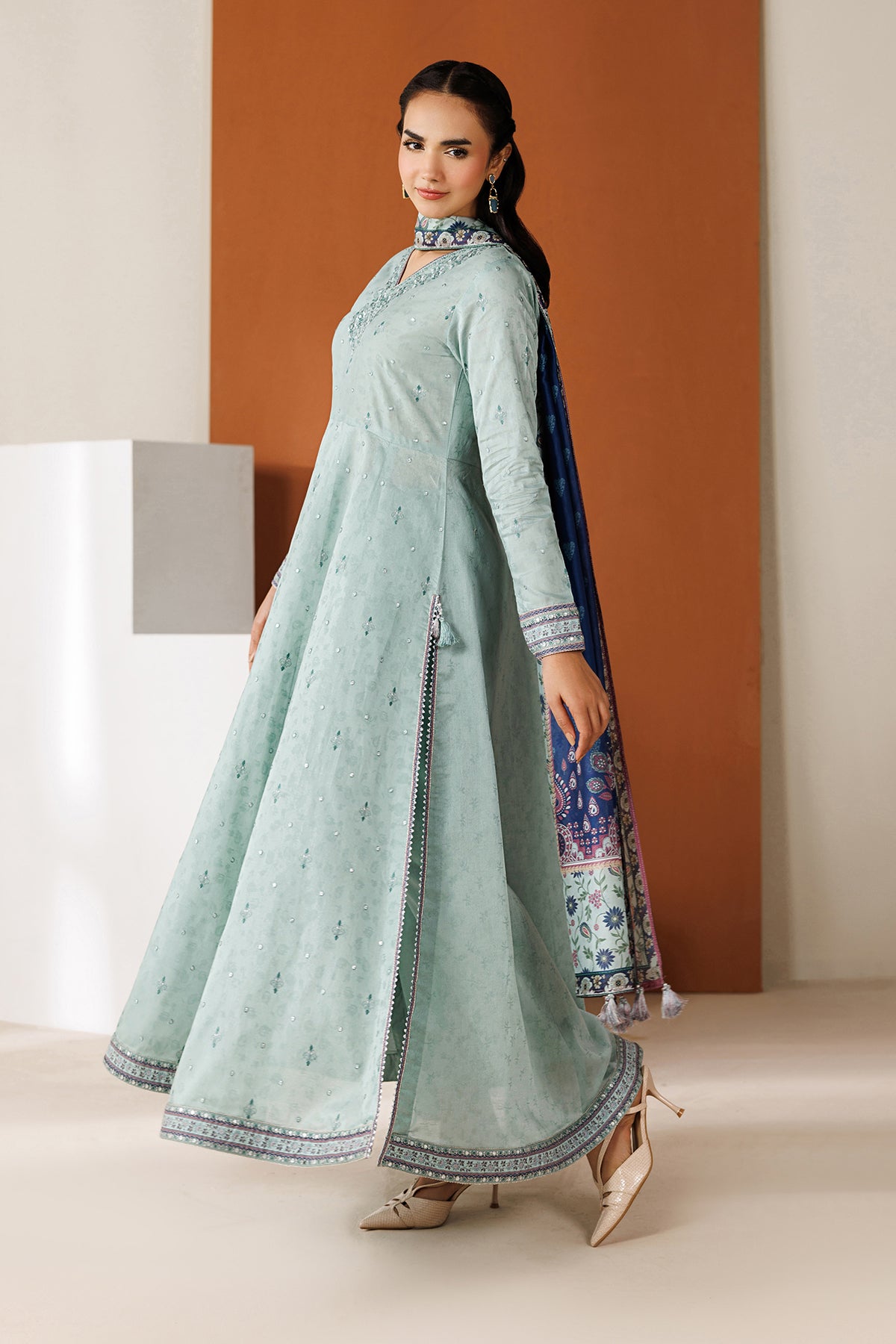 EMBROIDERED JACQUARD PR-1275