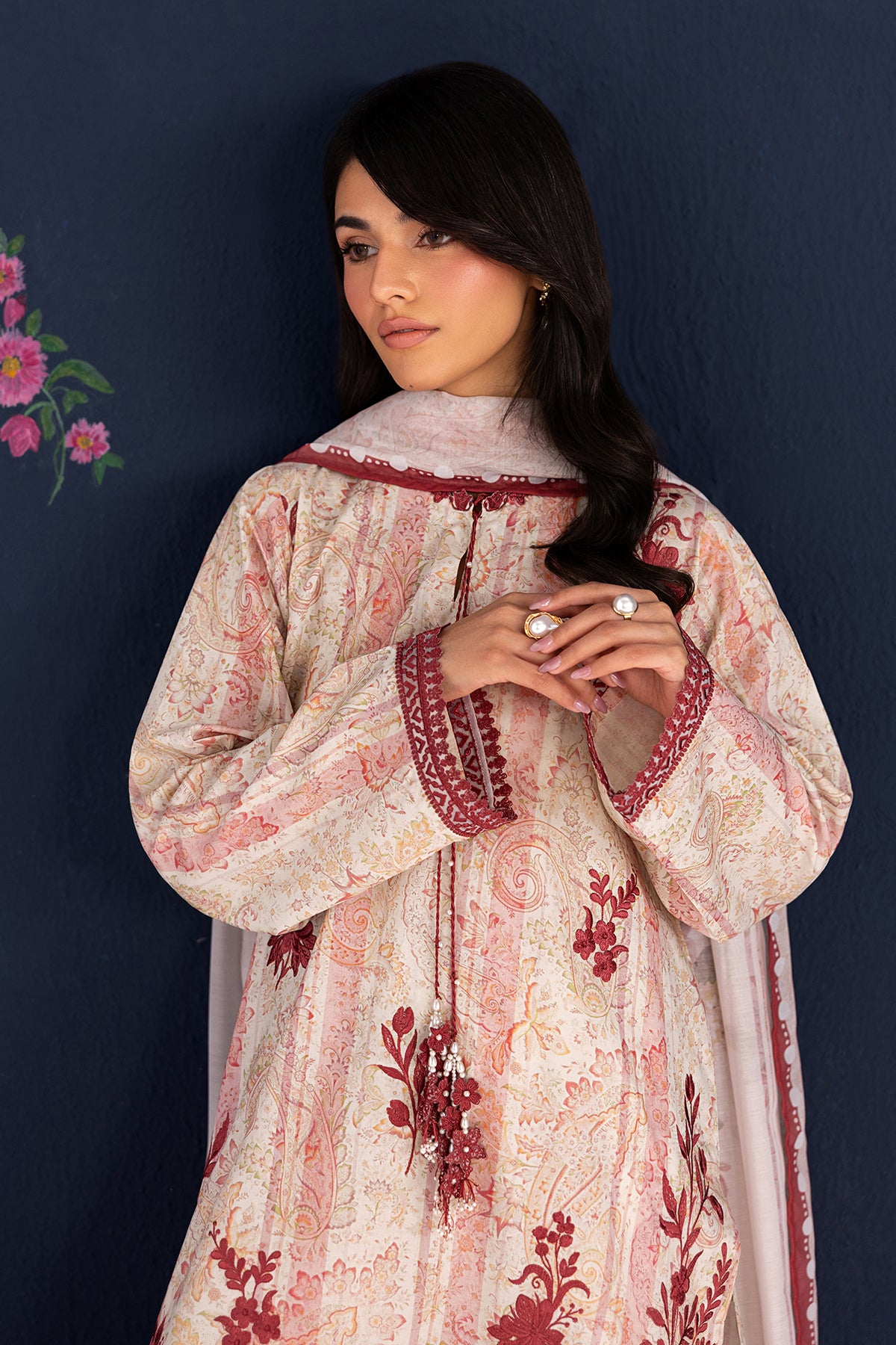 EMBROIDERED LAWN UF-4457