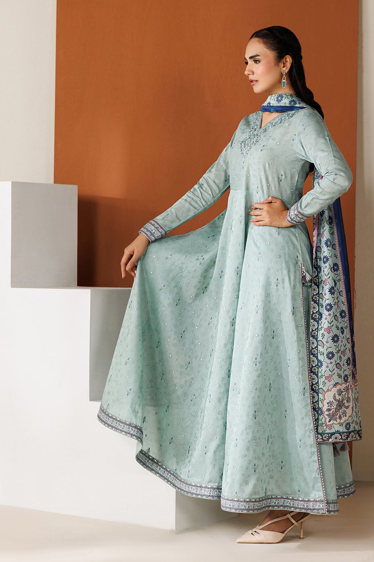 EMBROIDERED JACQUARD PR-1275