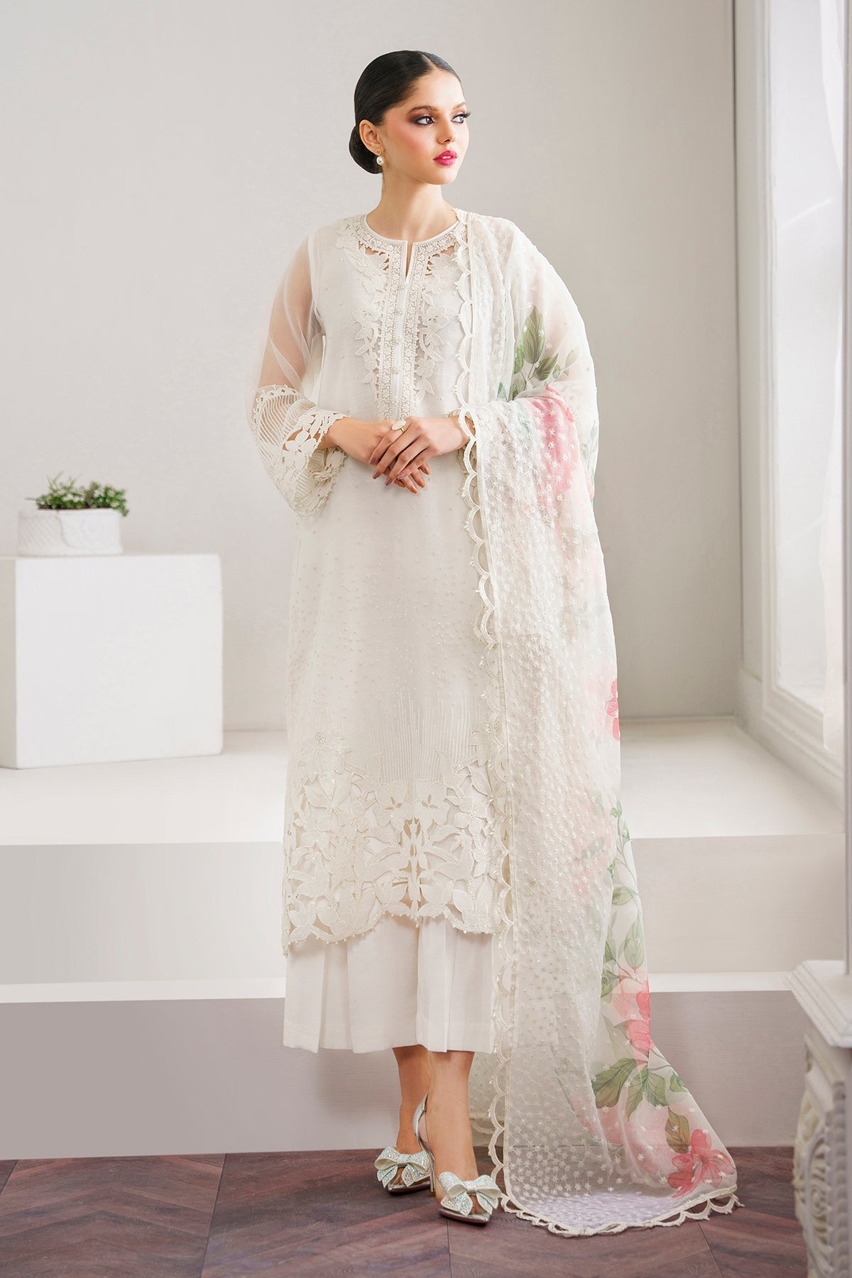 EMBROIDERED ORGANZA SF-526 EMBROIDERED ORGANZA SF-526