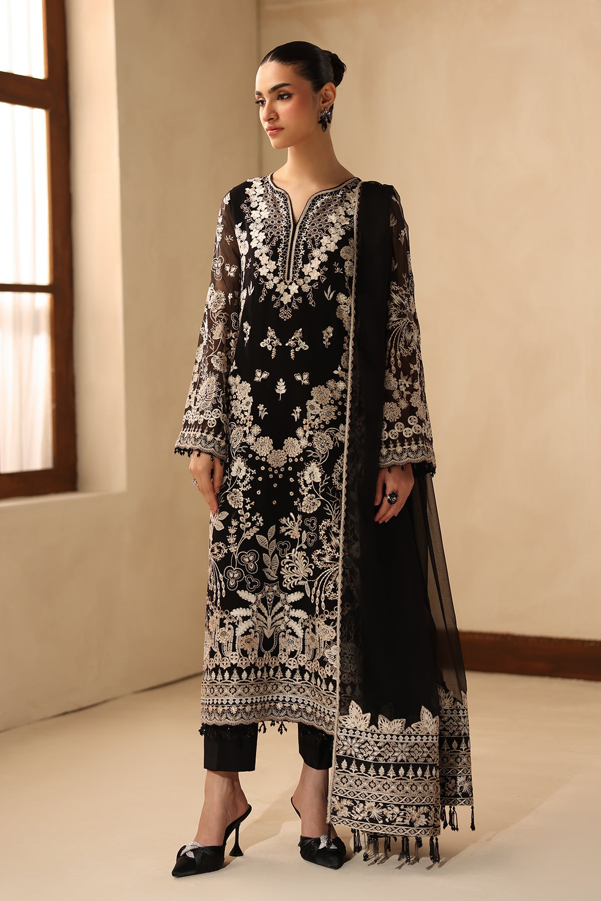 EMBROIDERED CHIFFON SF-4490