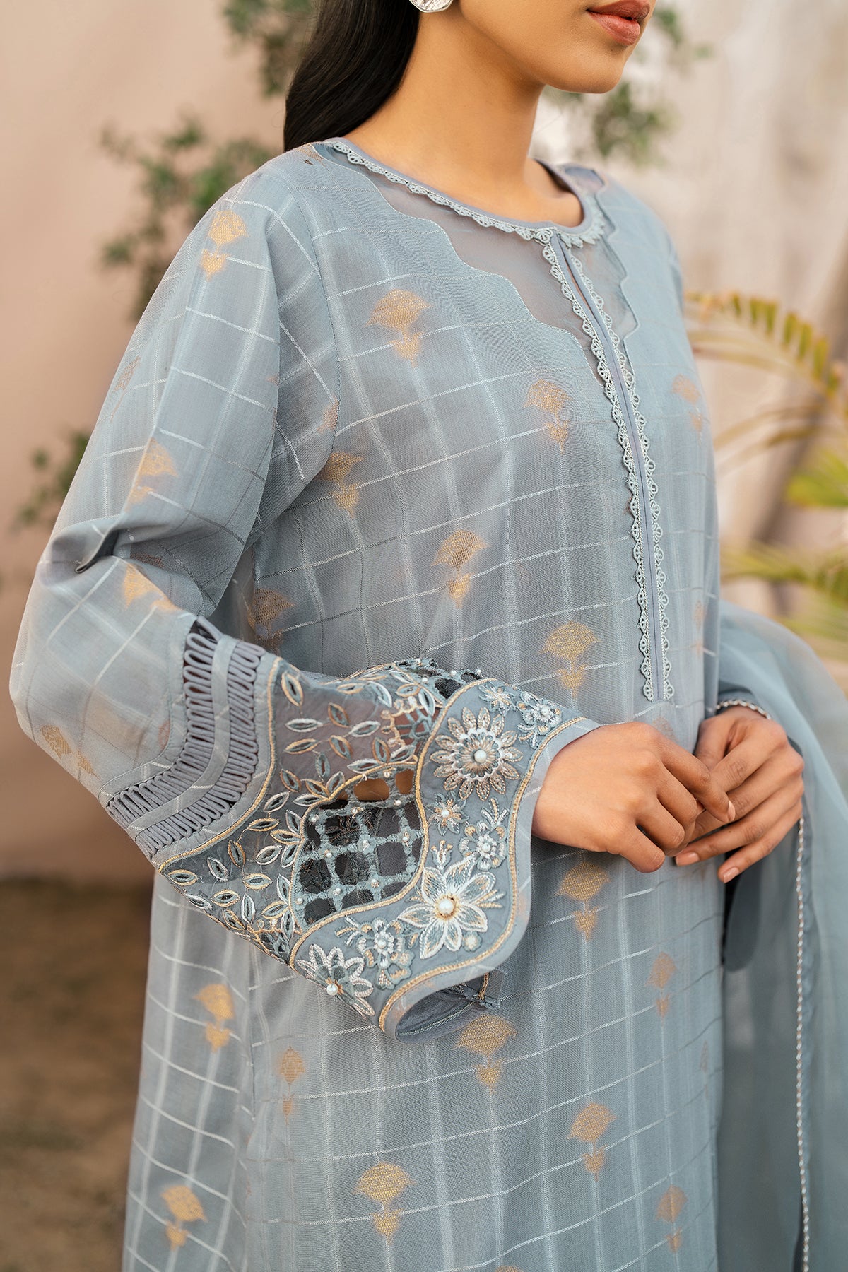 EMBROIDERED JACQUARD LAWN UF-606