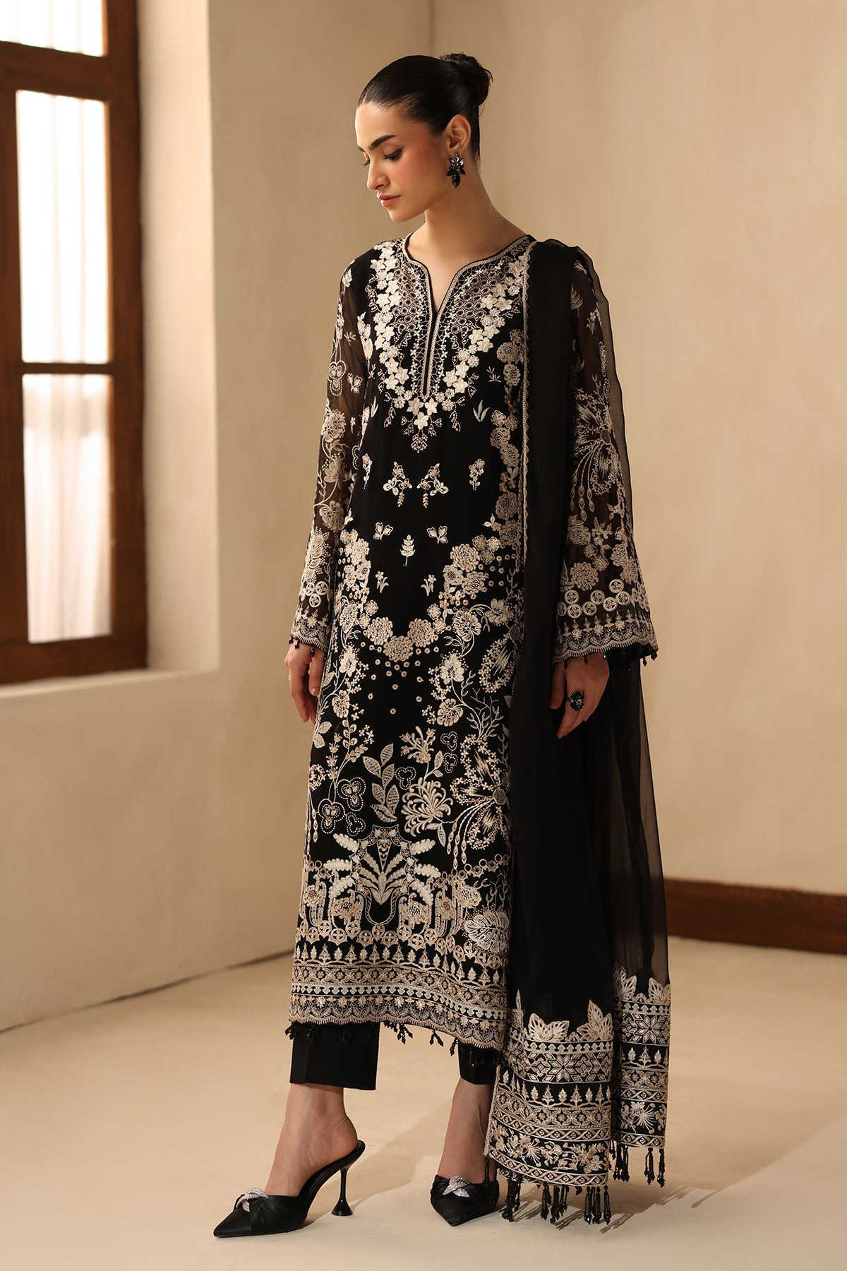 EMBROIDERED CHIFFON SF-4490