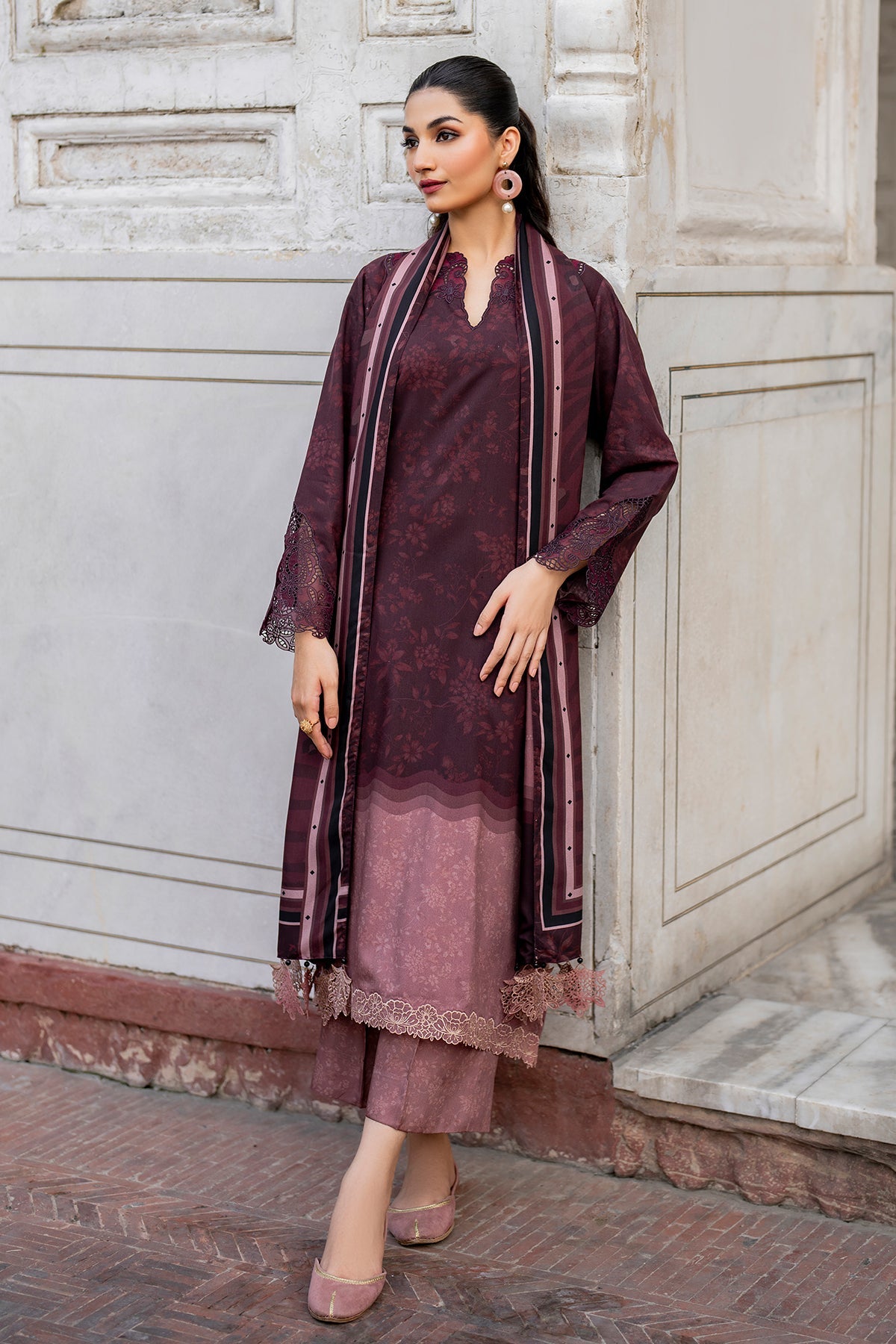 EMBROIDERED VISCOSE SF-721