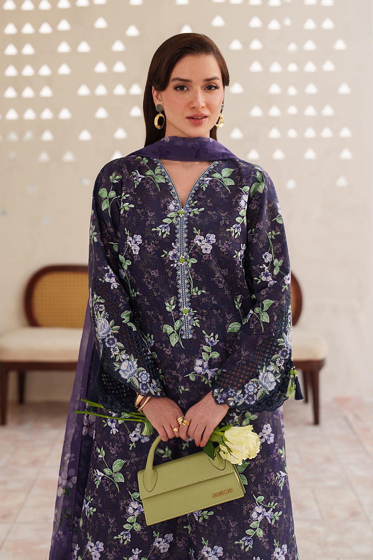 EMBROIDERED LAWN SF-4405