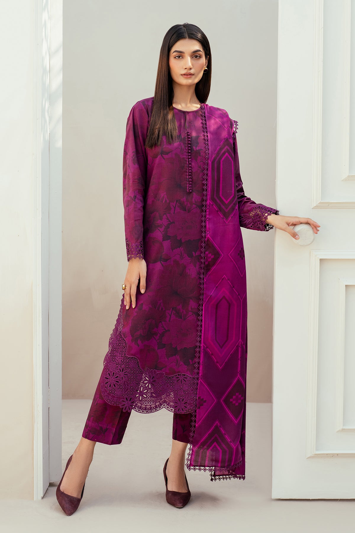 PRINTED KHADDAR UF-4009