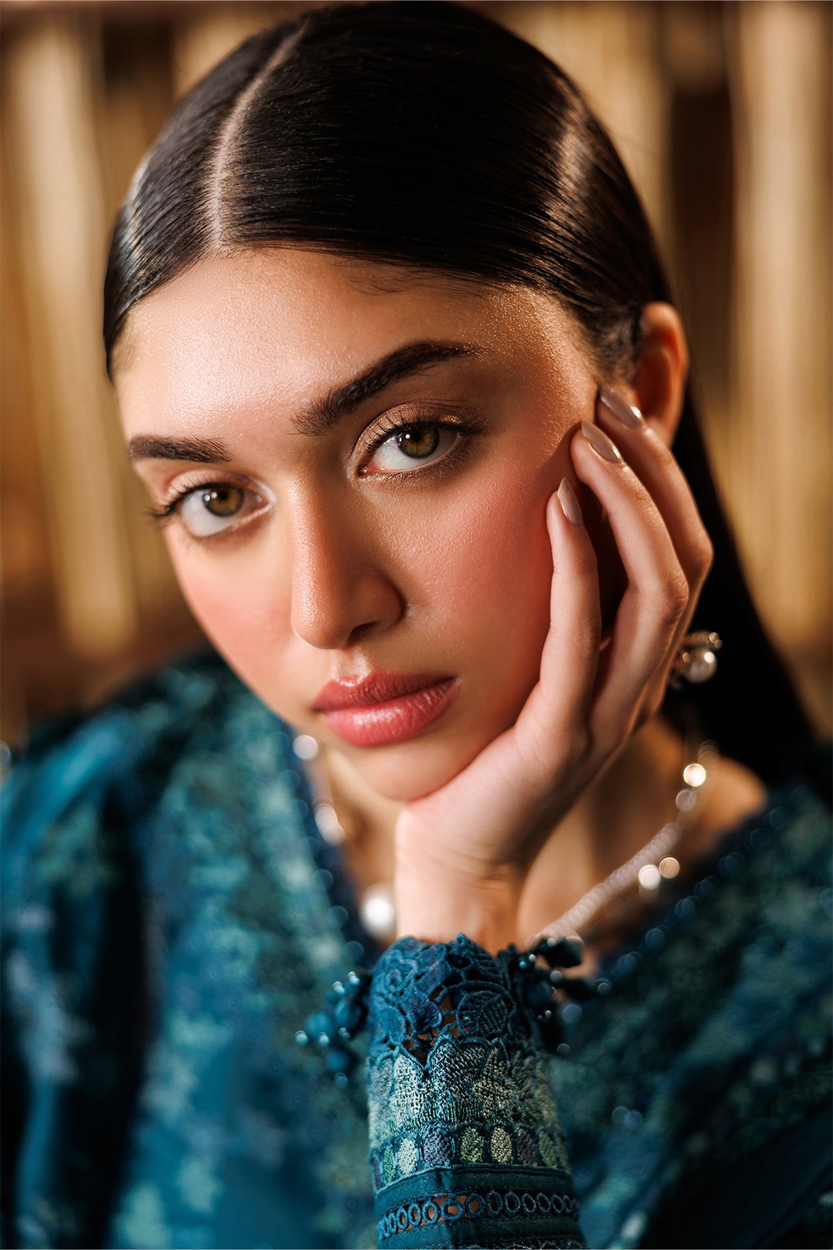 EMBROIDERED LAWN EL26-D04 UNSTITCHED