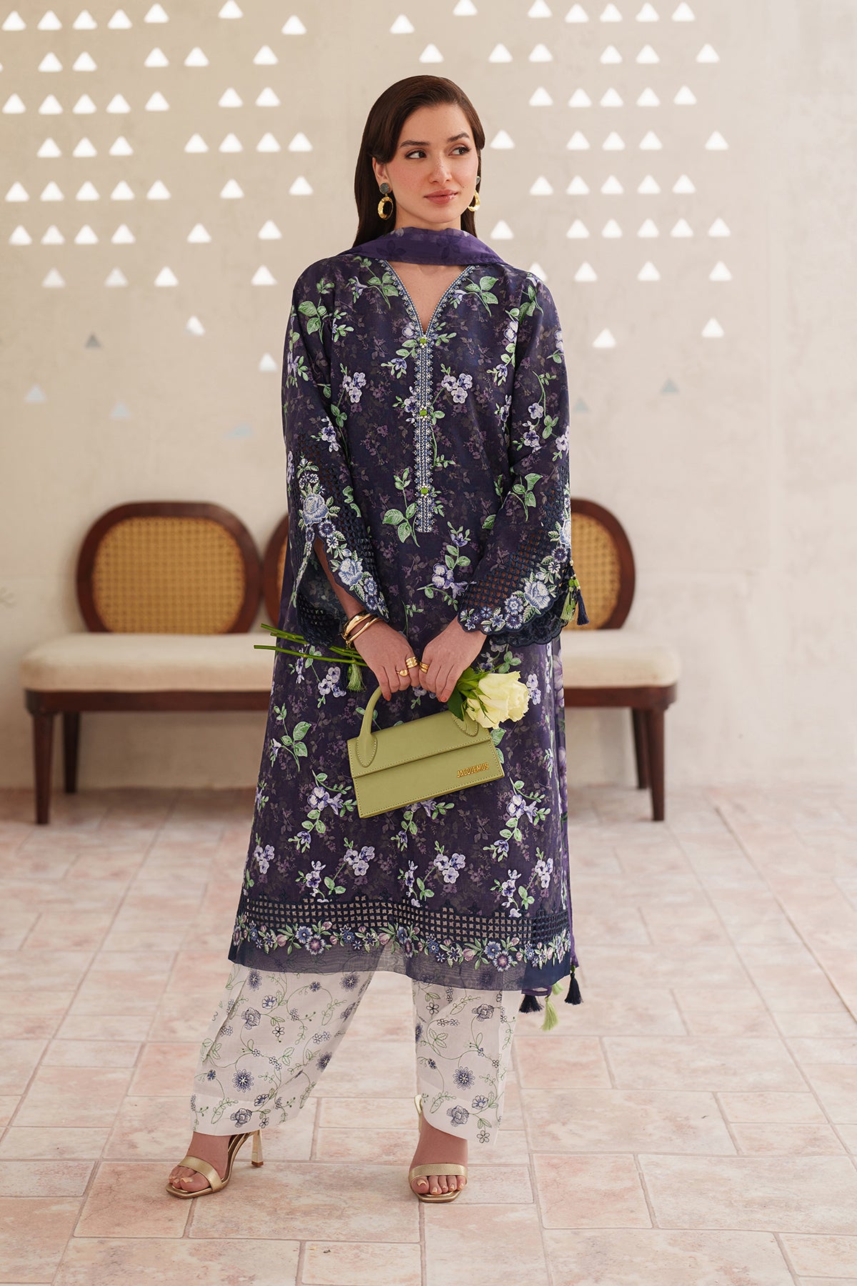 EMBROIDERED LAWN SF-4405