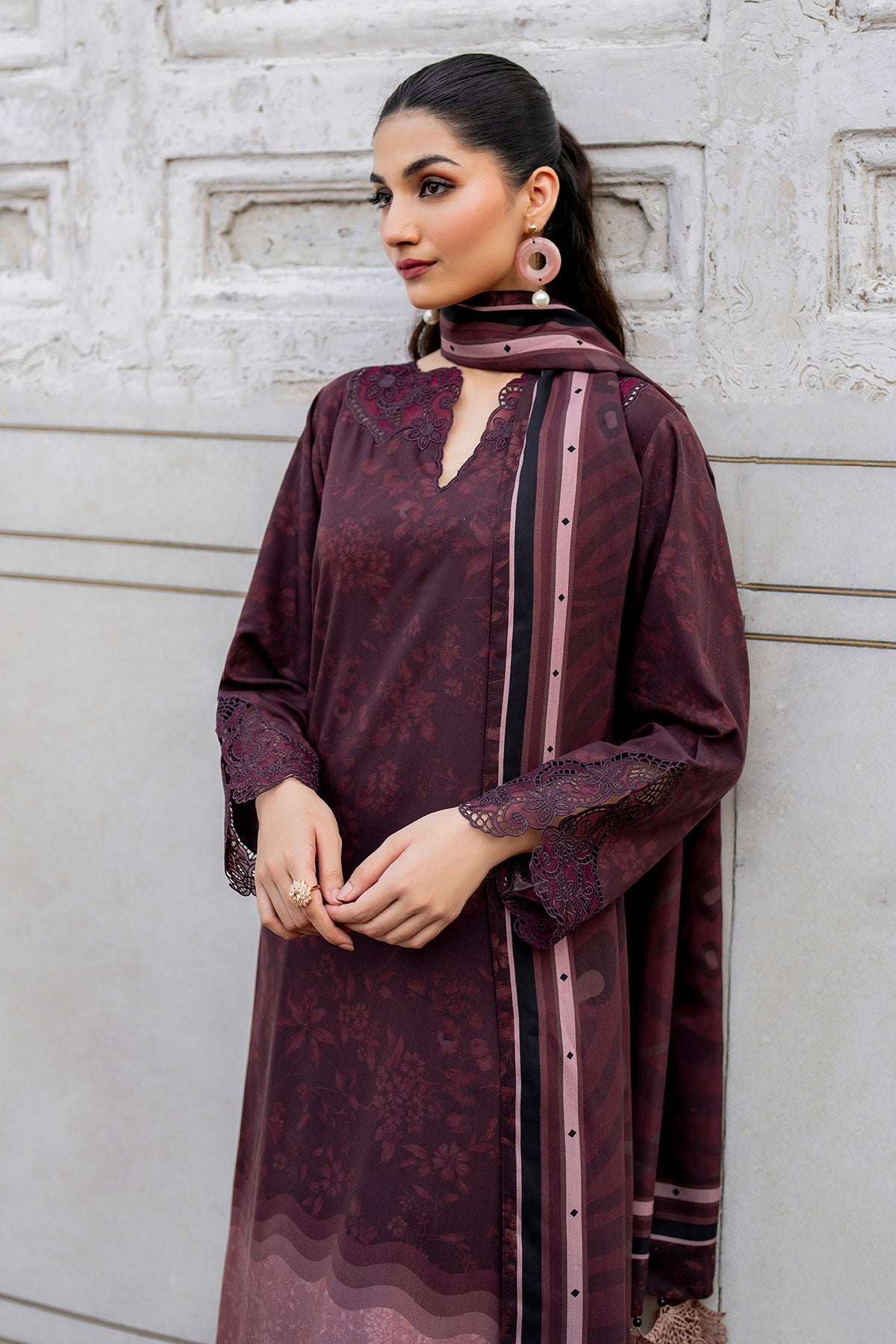 EMBROIDERED VISCOSE SF-721