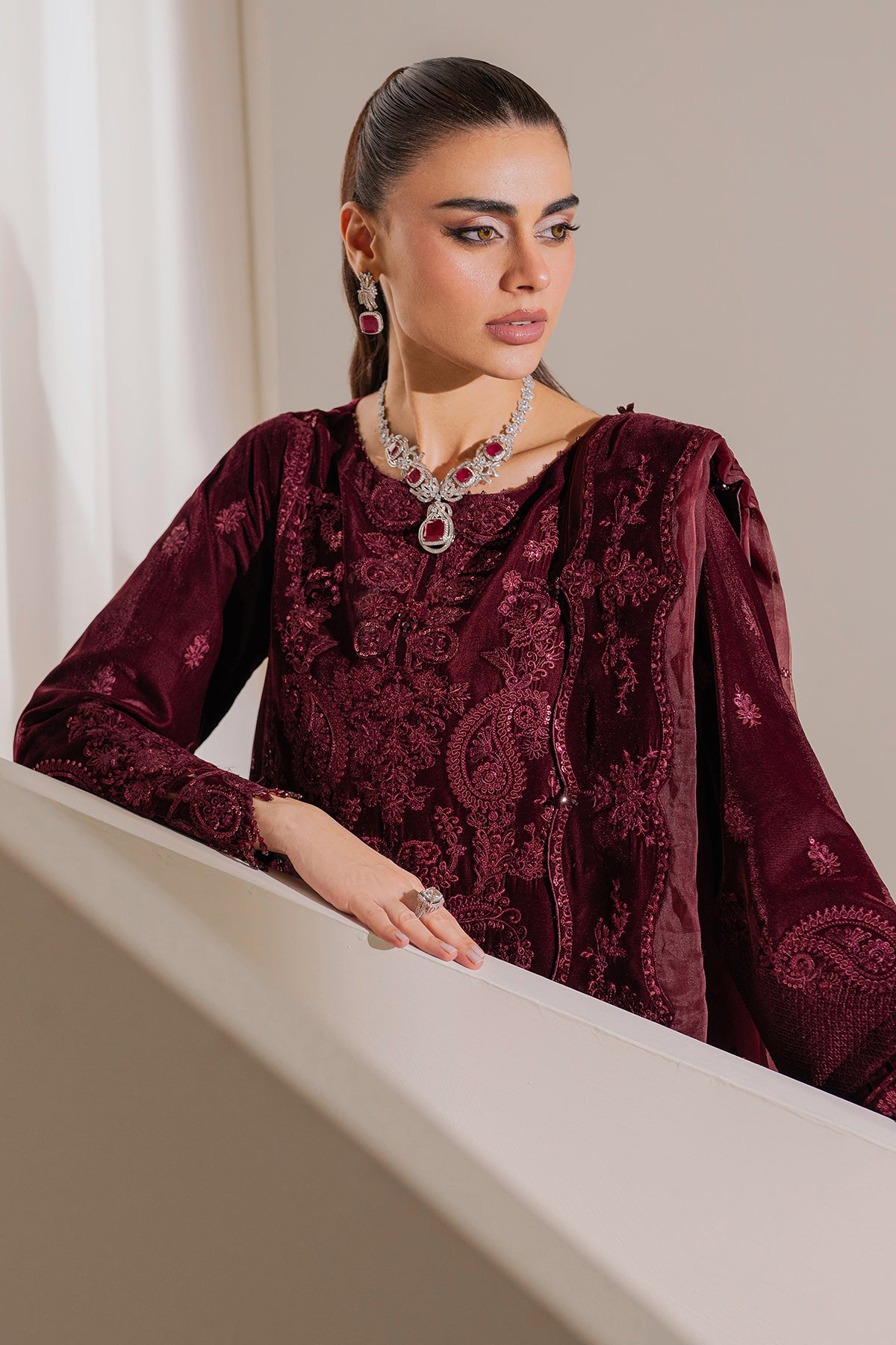 EMBROIDERED VELVET UF-758