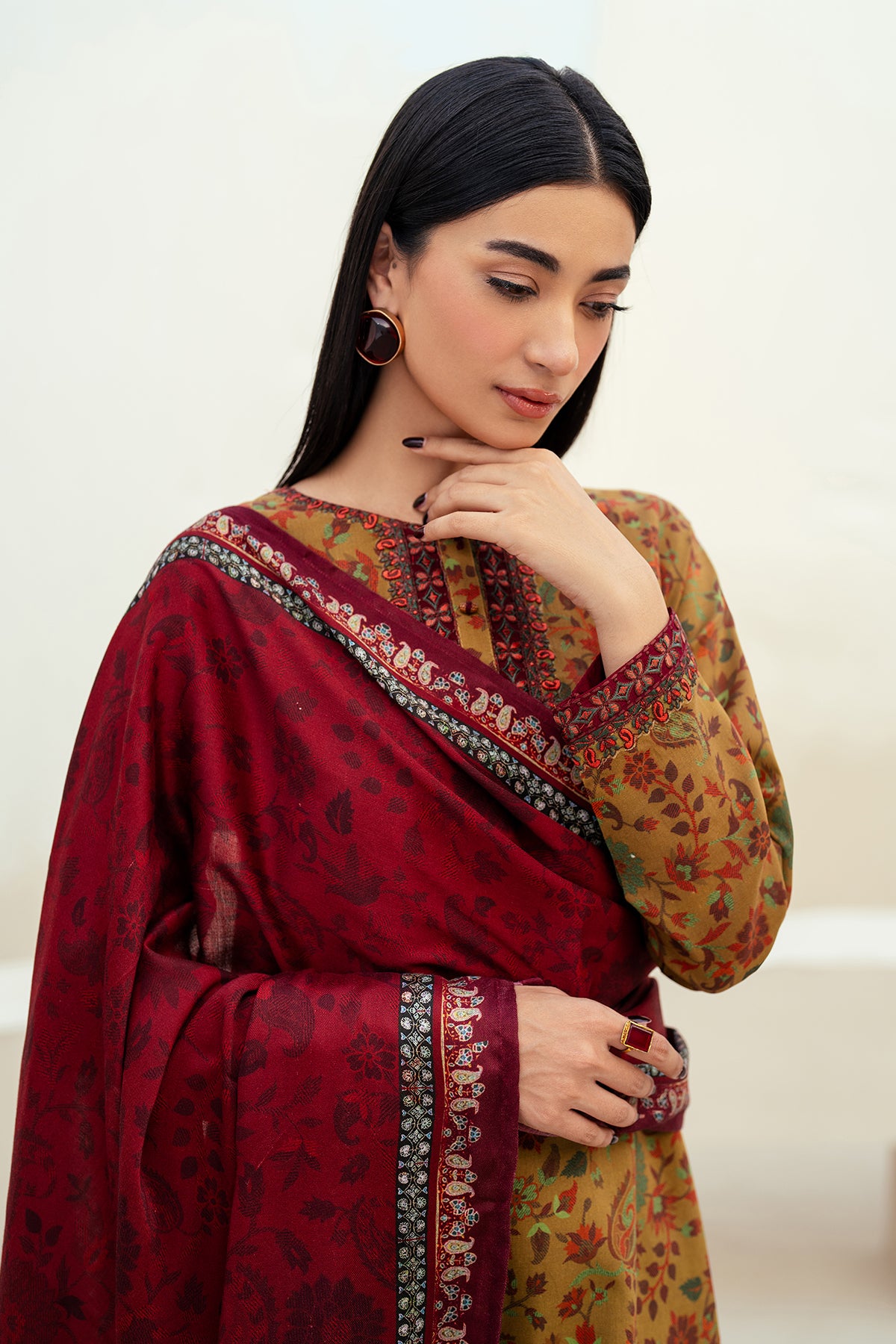 EMBROIDERED KHADDAR SF-4021