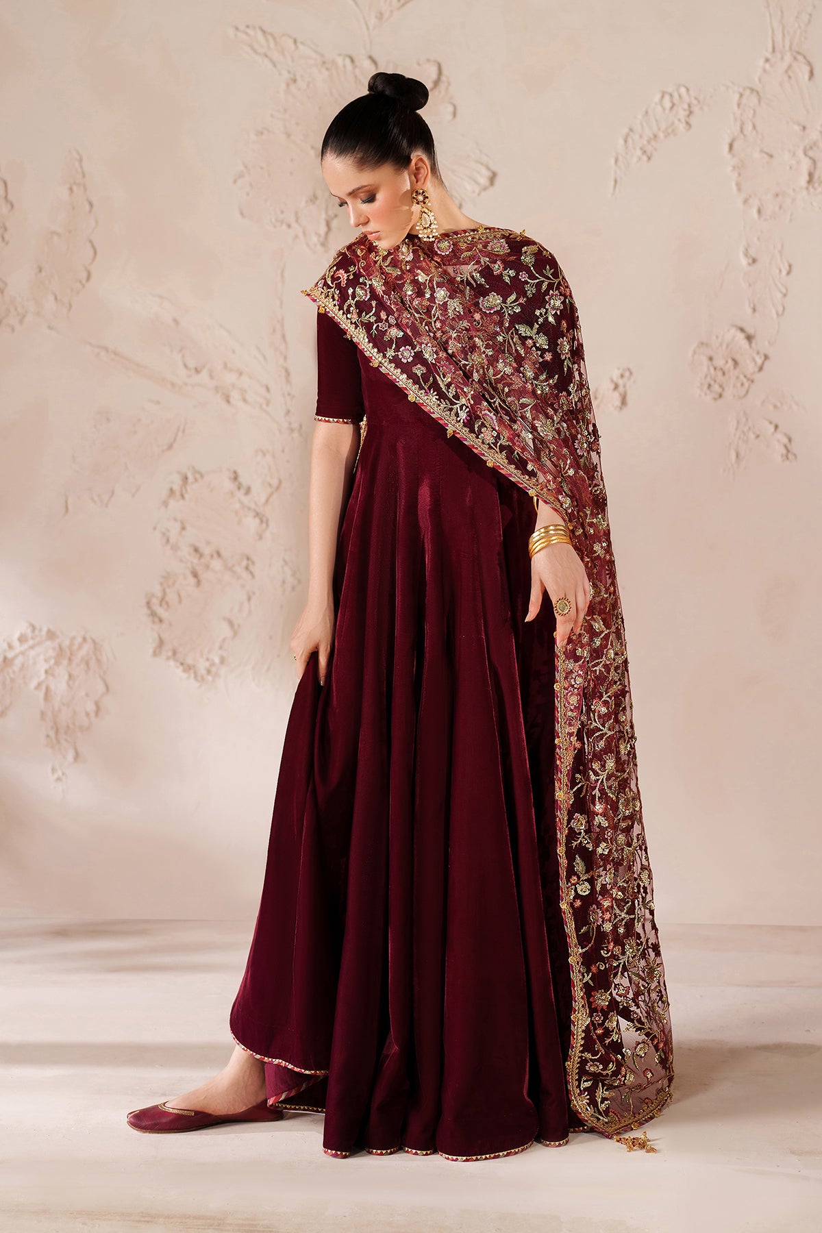 EMBROIDERED VELVET PR-1211