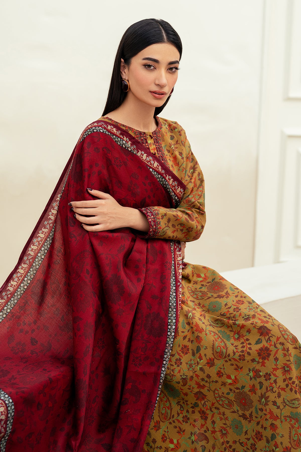 EMBROIDERED KHADDAR UF-4021