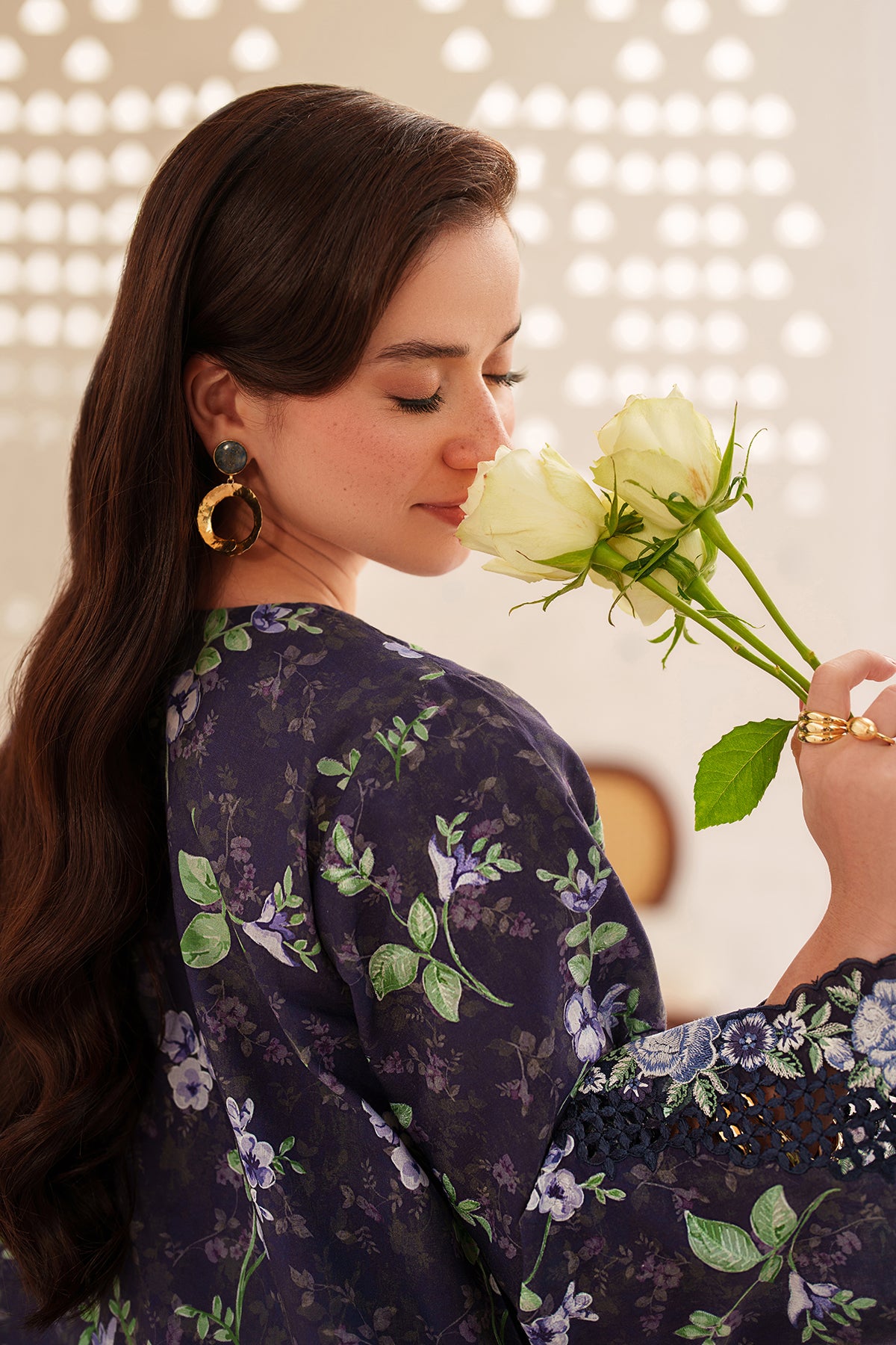 EMBROIDERED LAWN SF-4405