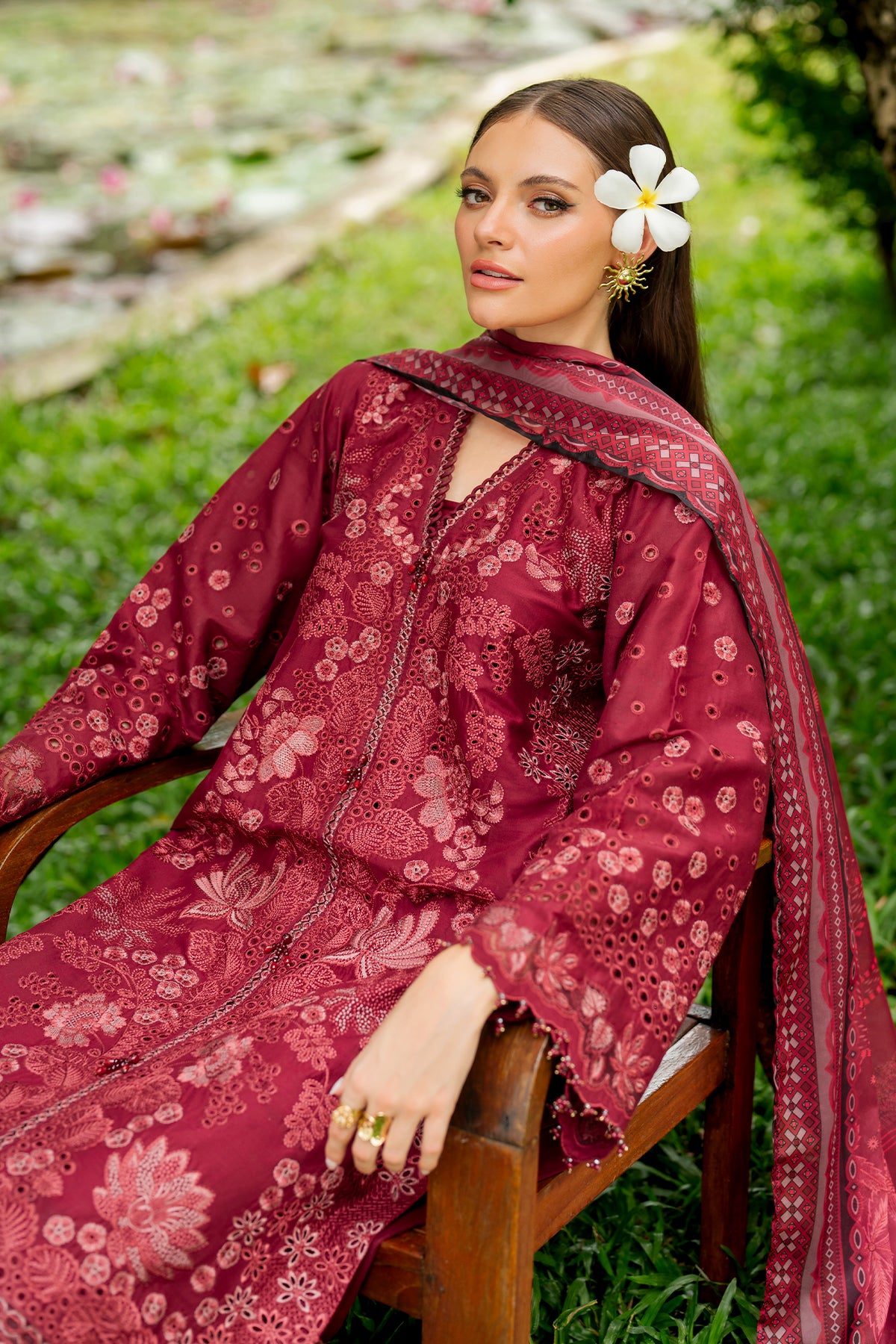 EMBROIDERED LAWN SF-4271
