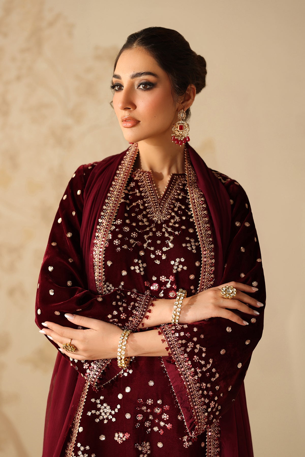 EMBROIDERED VELVET SF-4315