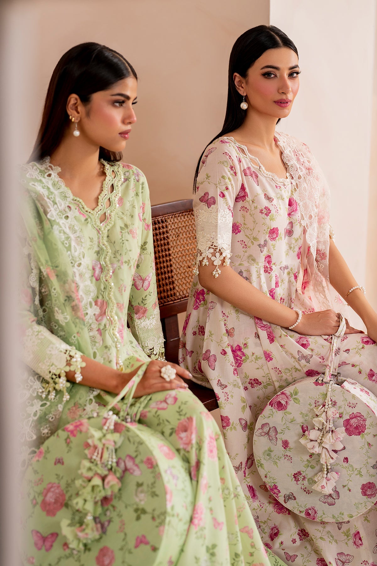 EMBROIDERED PRINTED LAWN SF-711