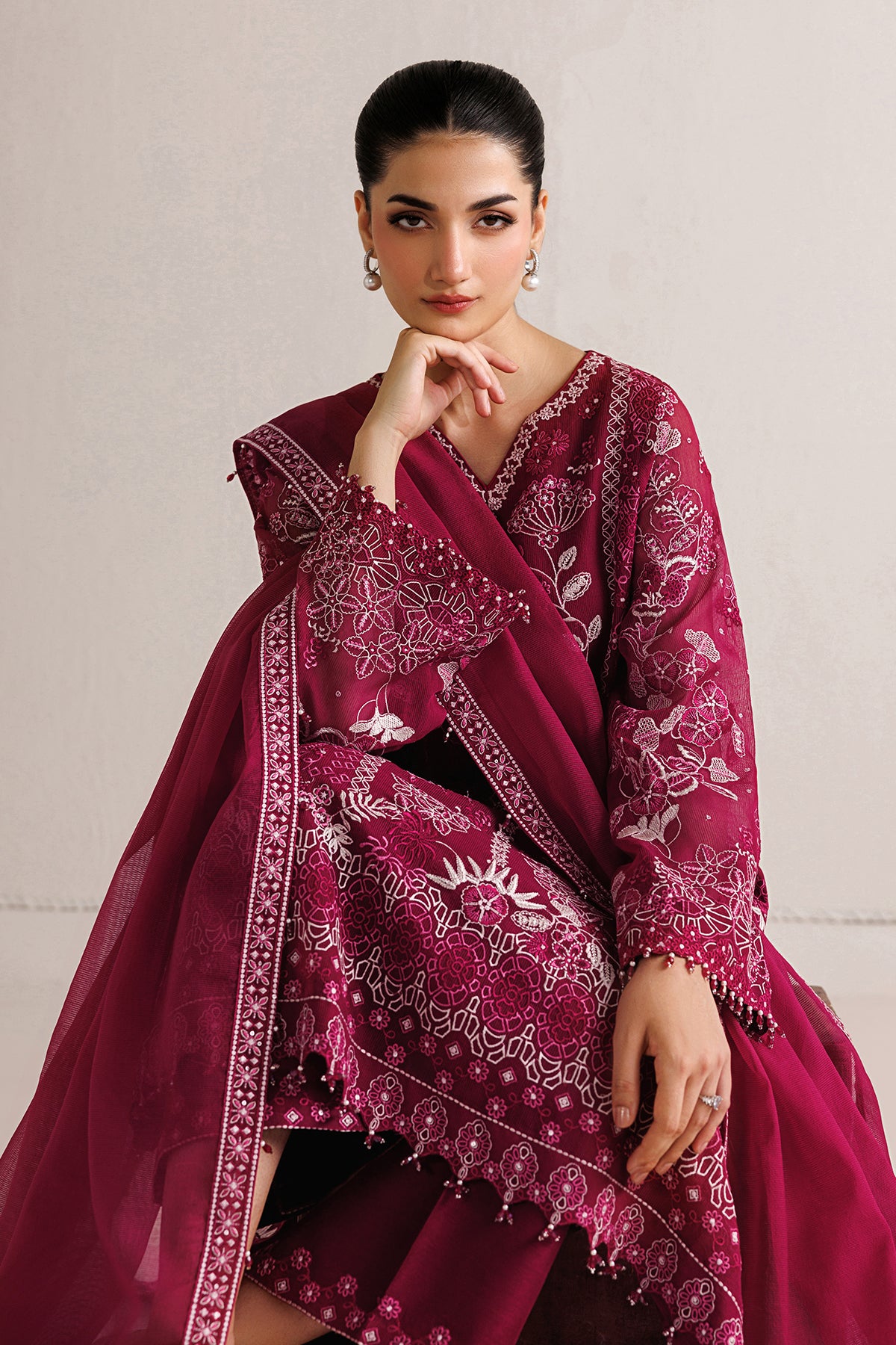 EMBROIDERED COTTON NET SF-4511