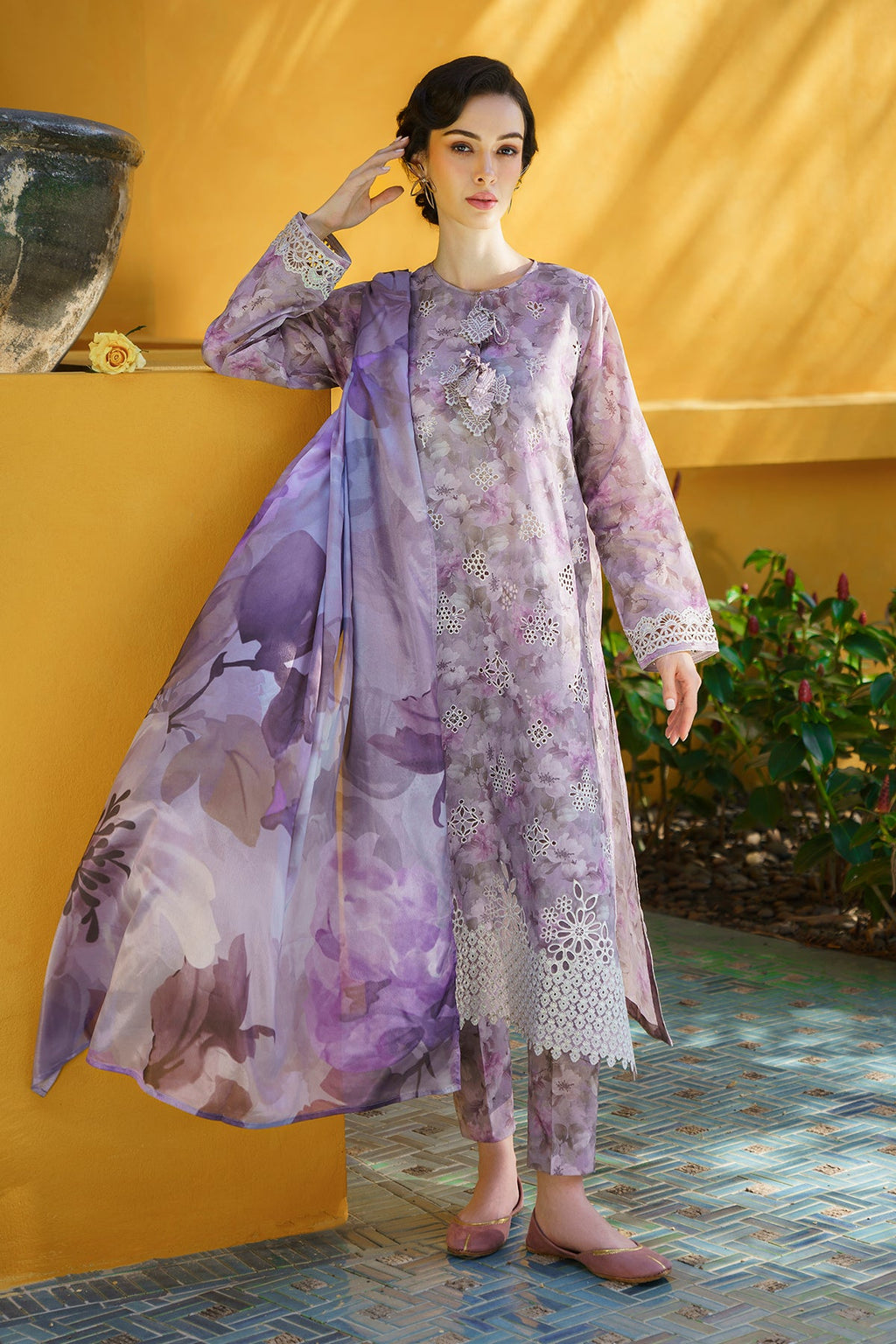 Baroque EMBROIDERED PRINTED LAWN SF-579, view 1