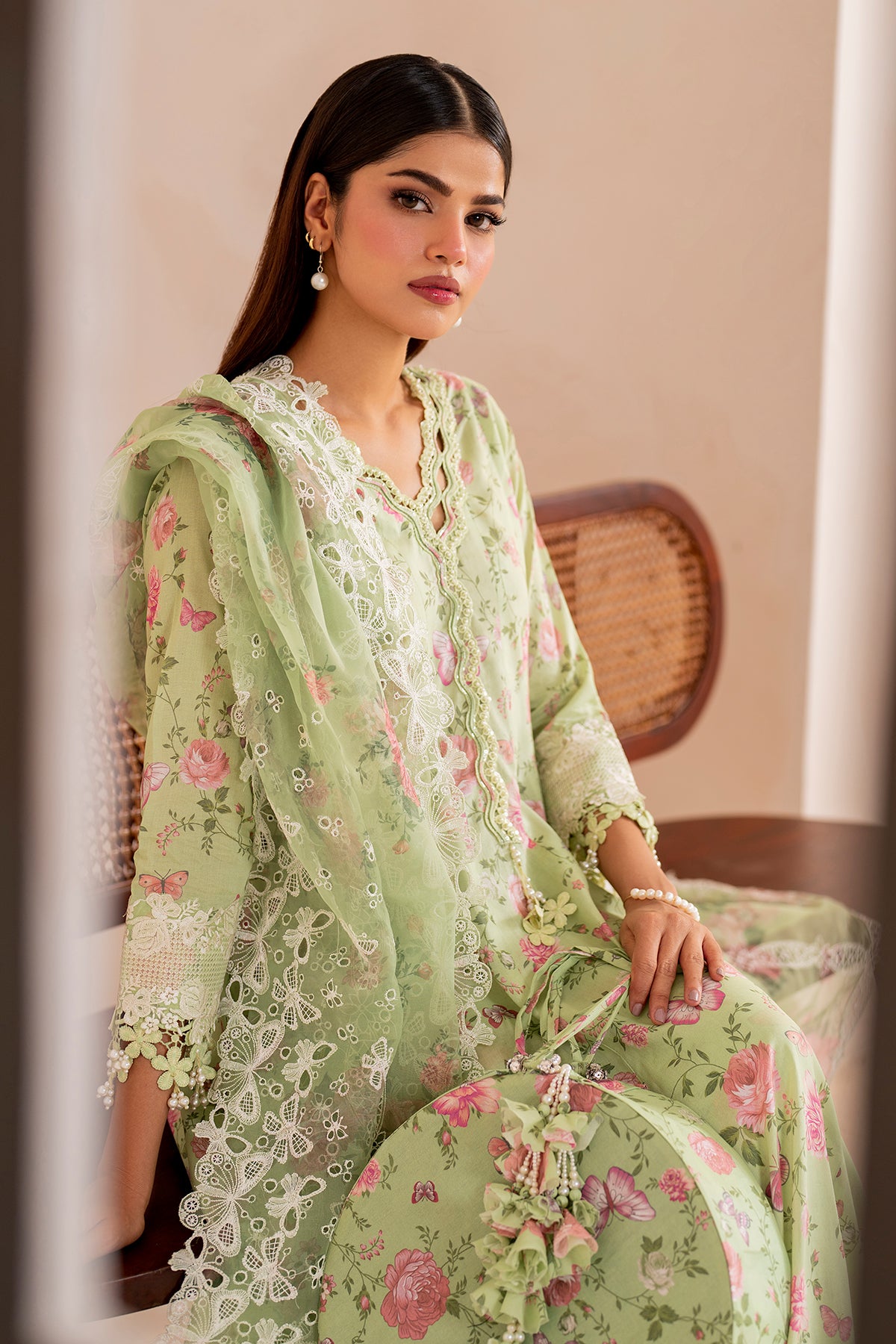 EMBROIDERED PRINTED LAWN UF-711