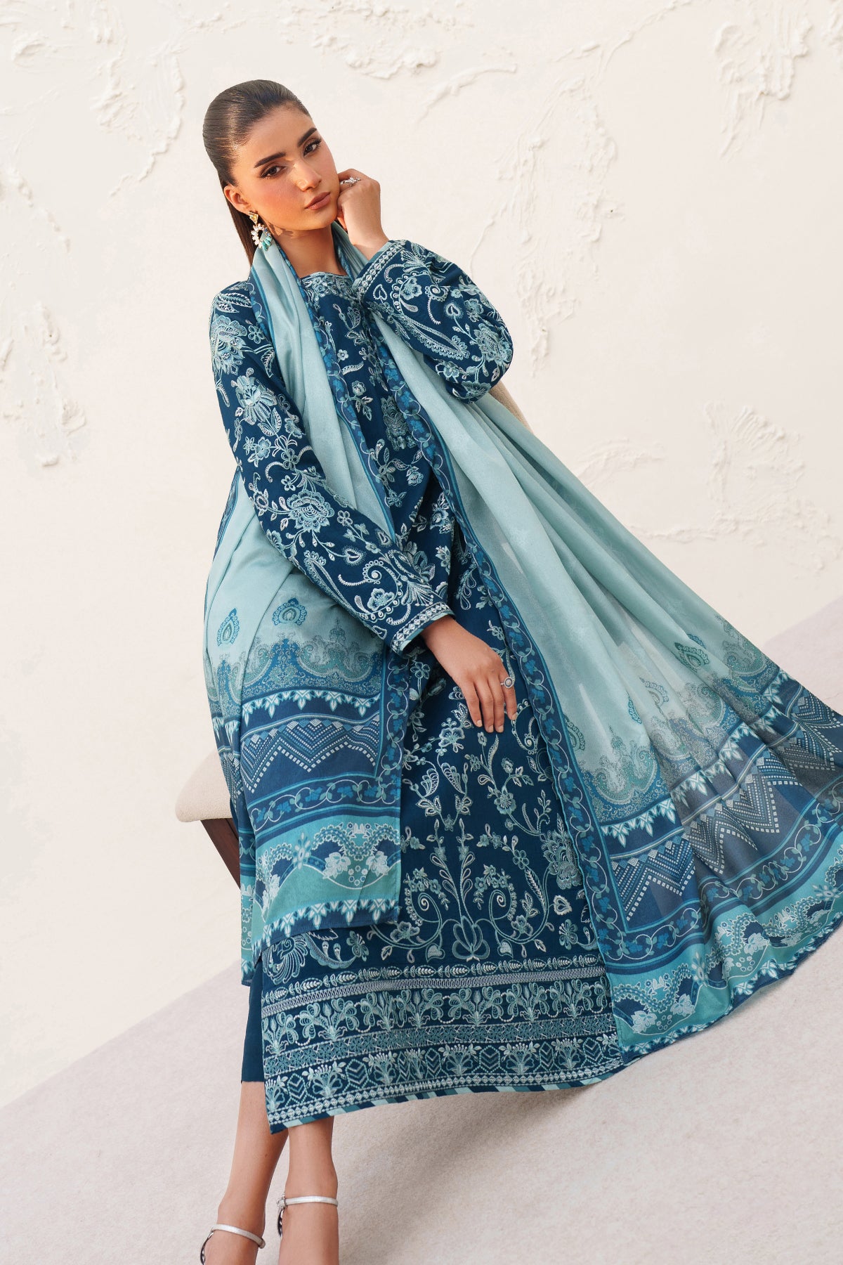 EMBROIDERED RAW SILK UF-4384