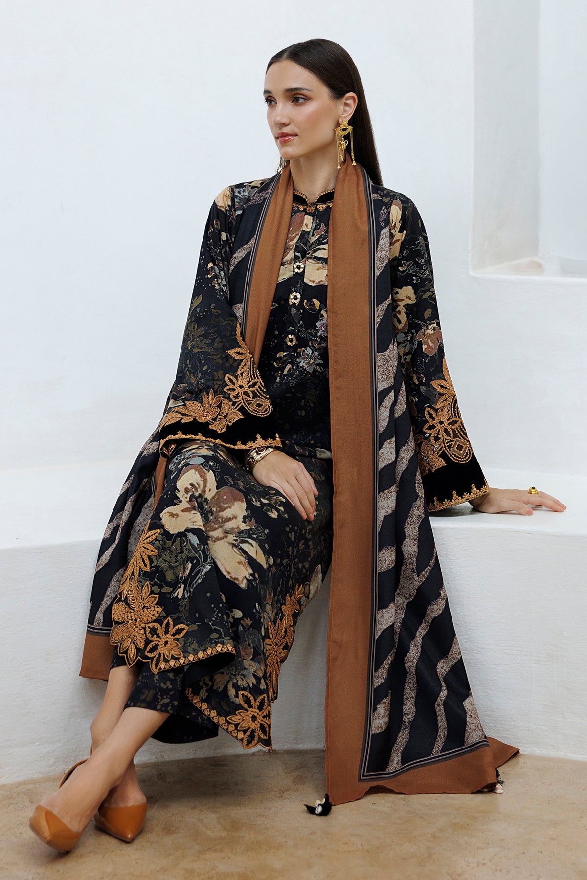 EMBROIDERED VISCOSE SILK SF-4588