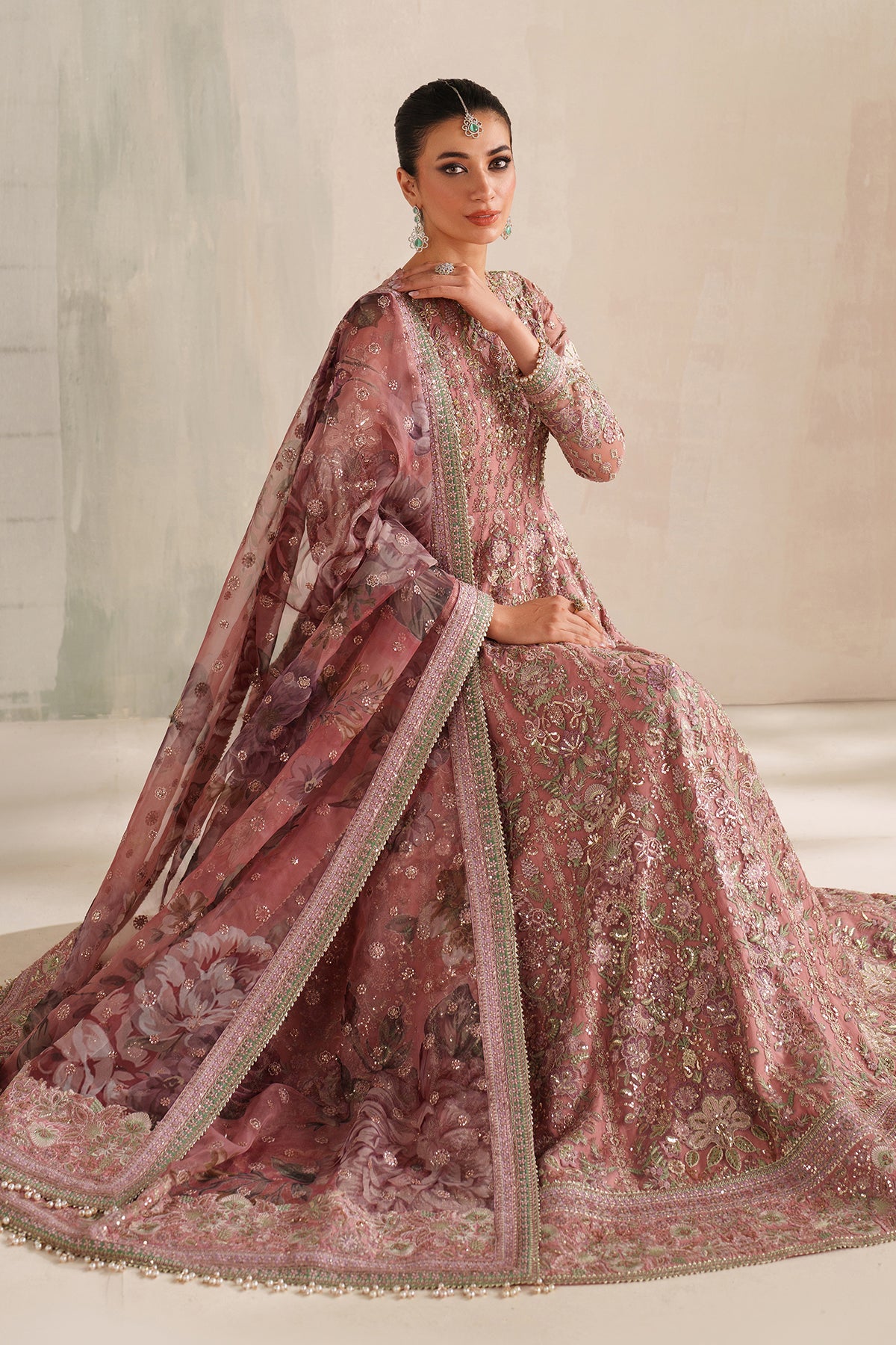 EMBROIDERED NET UF-4377