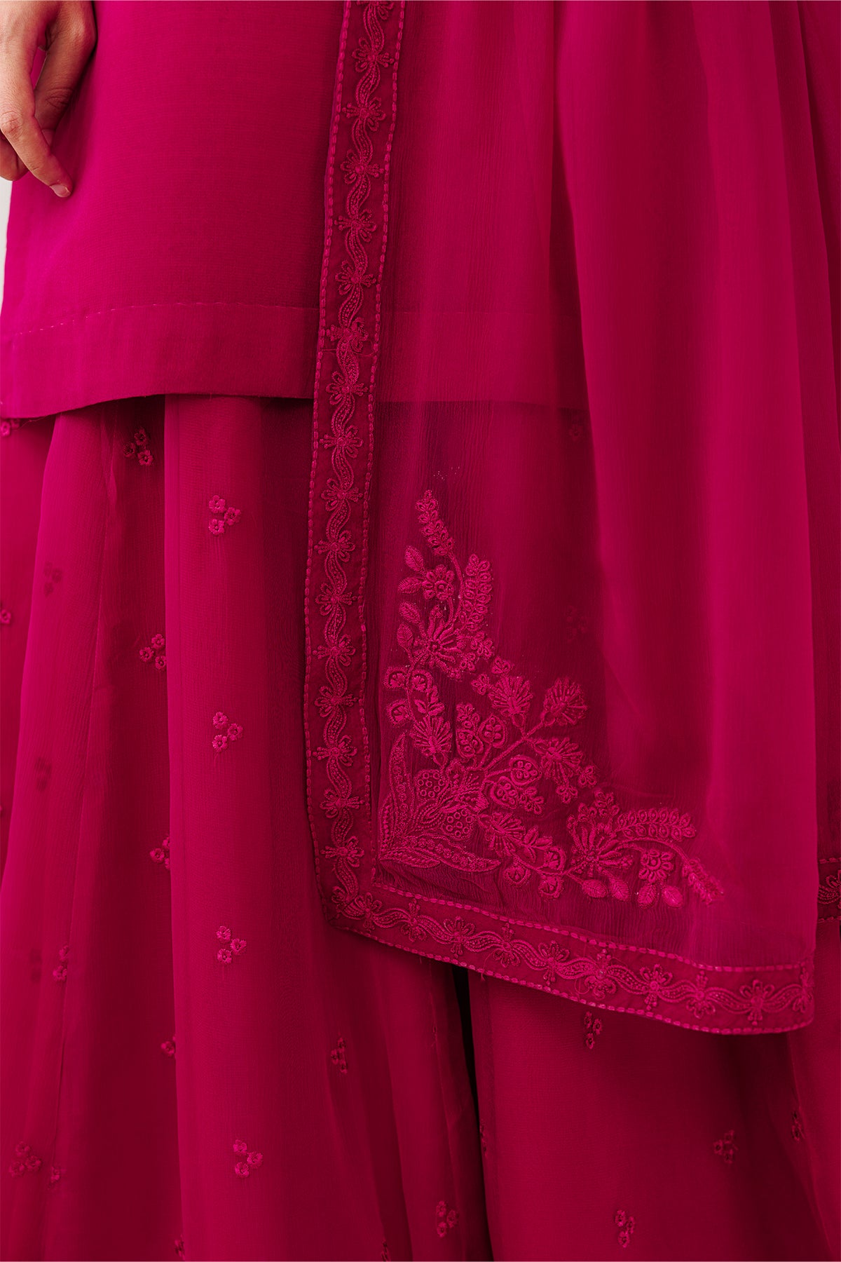 EMBROIDERED CHIFFON EN-1307