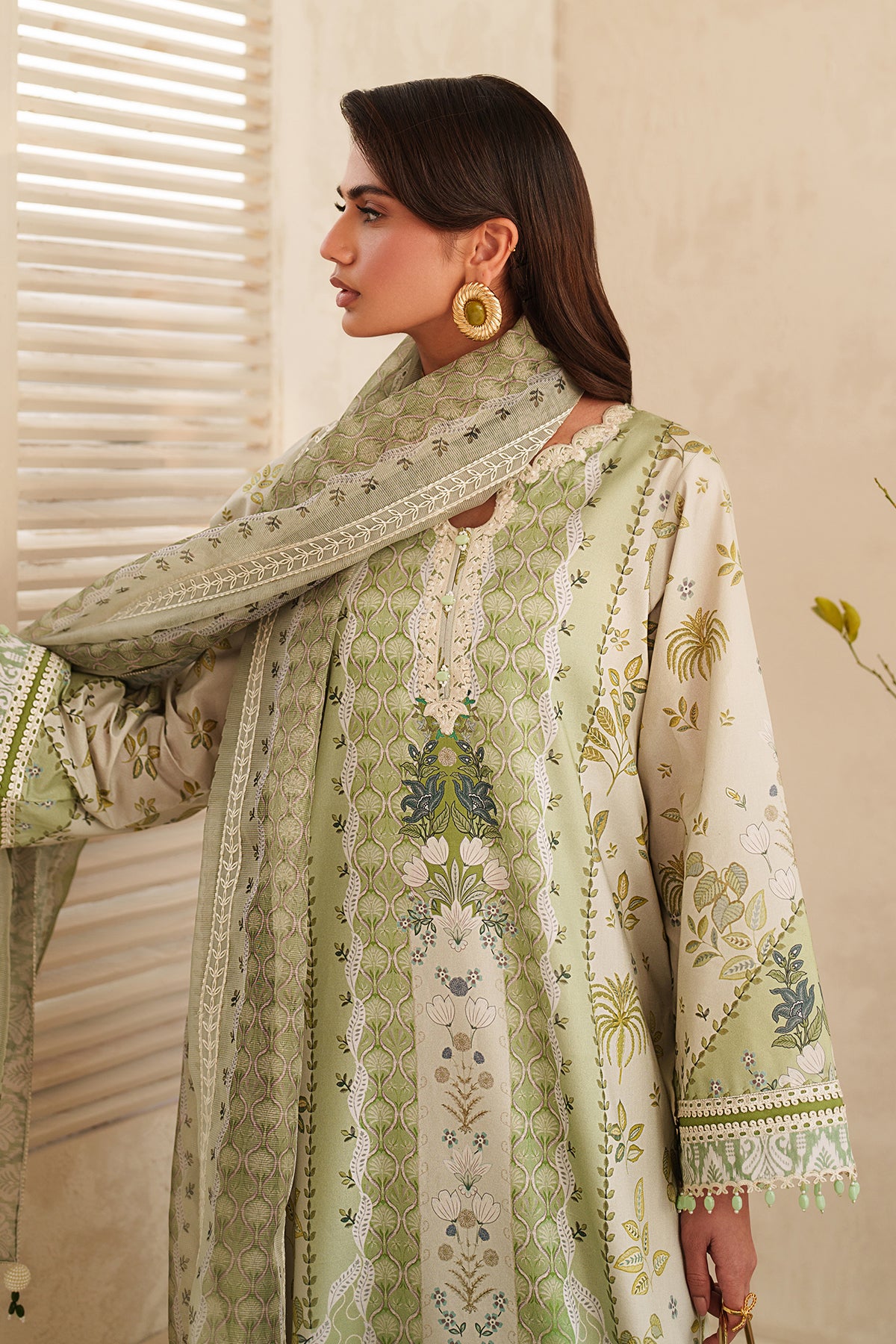 EMBROIDERED LAWN SF-4406