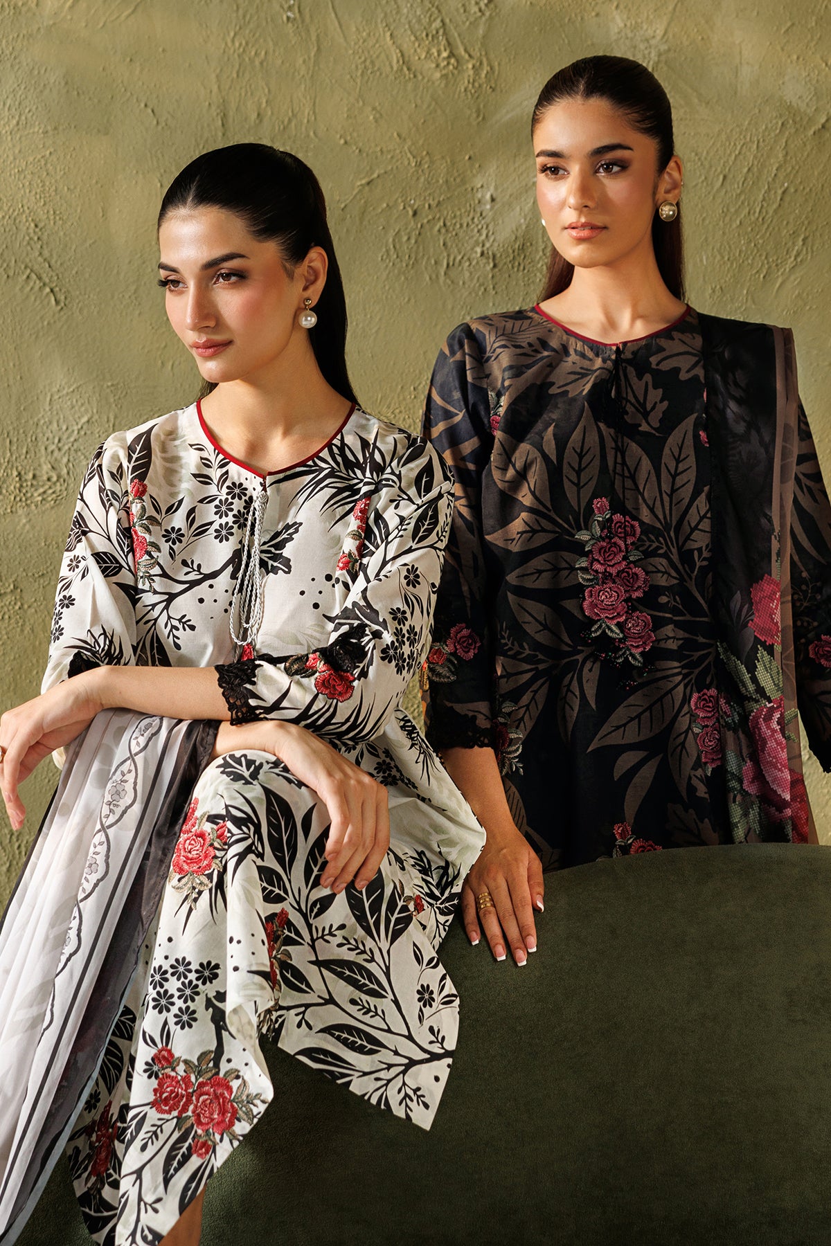 EMBROIDERED LAWN UF-4505