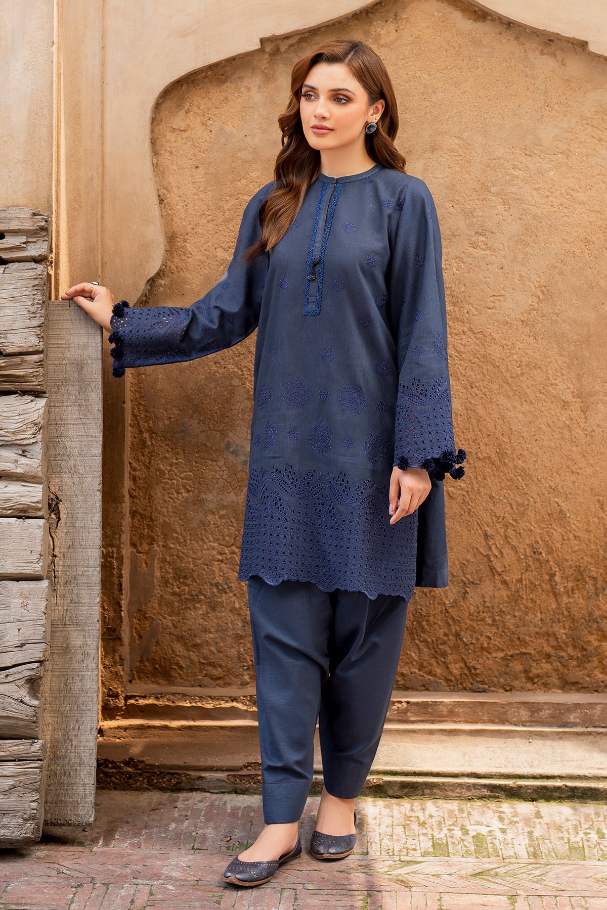 EMBROIDERED KHADDAR PR-1008