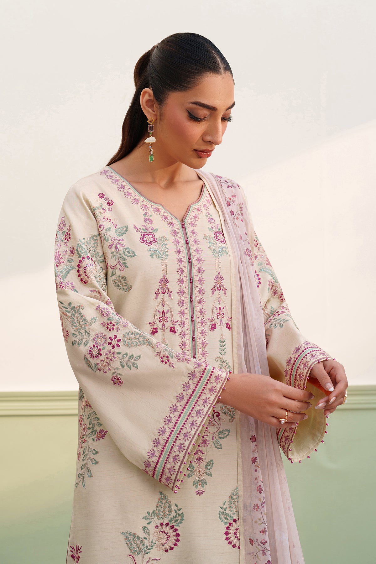 EMBROIDERED RAW SILK UF-4385