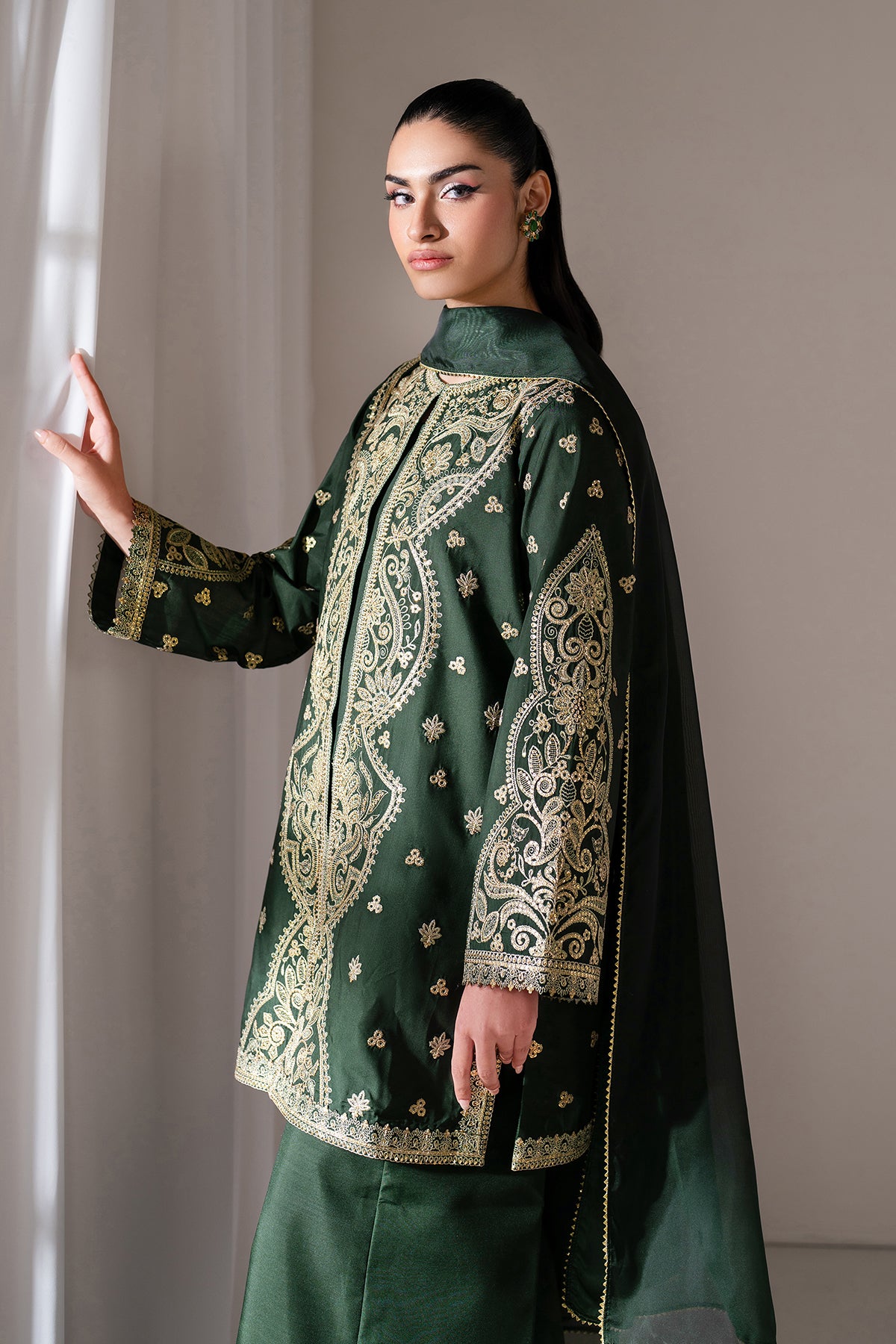 EMBROIDERED RAW SILK UF-4139