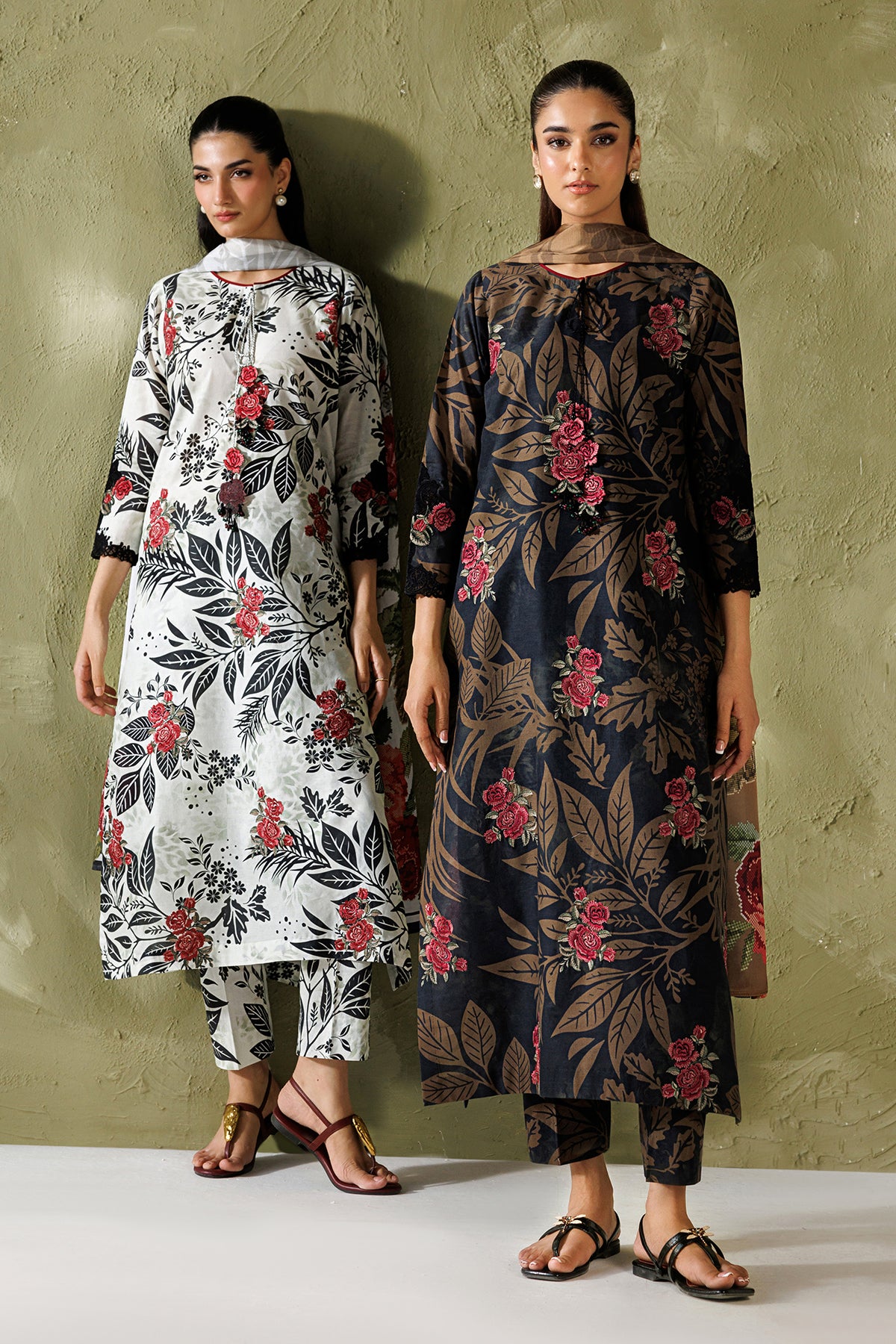 EMBROIDERED LAWN SF-4506