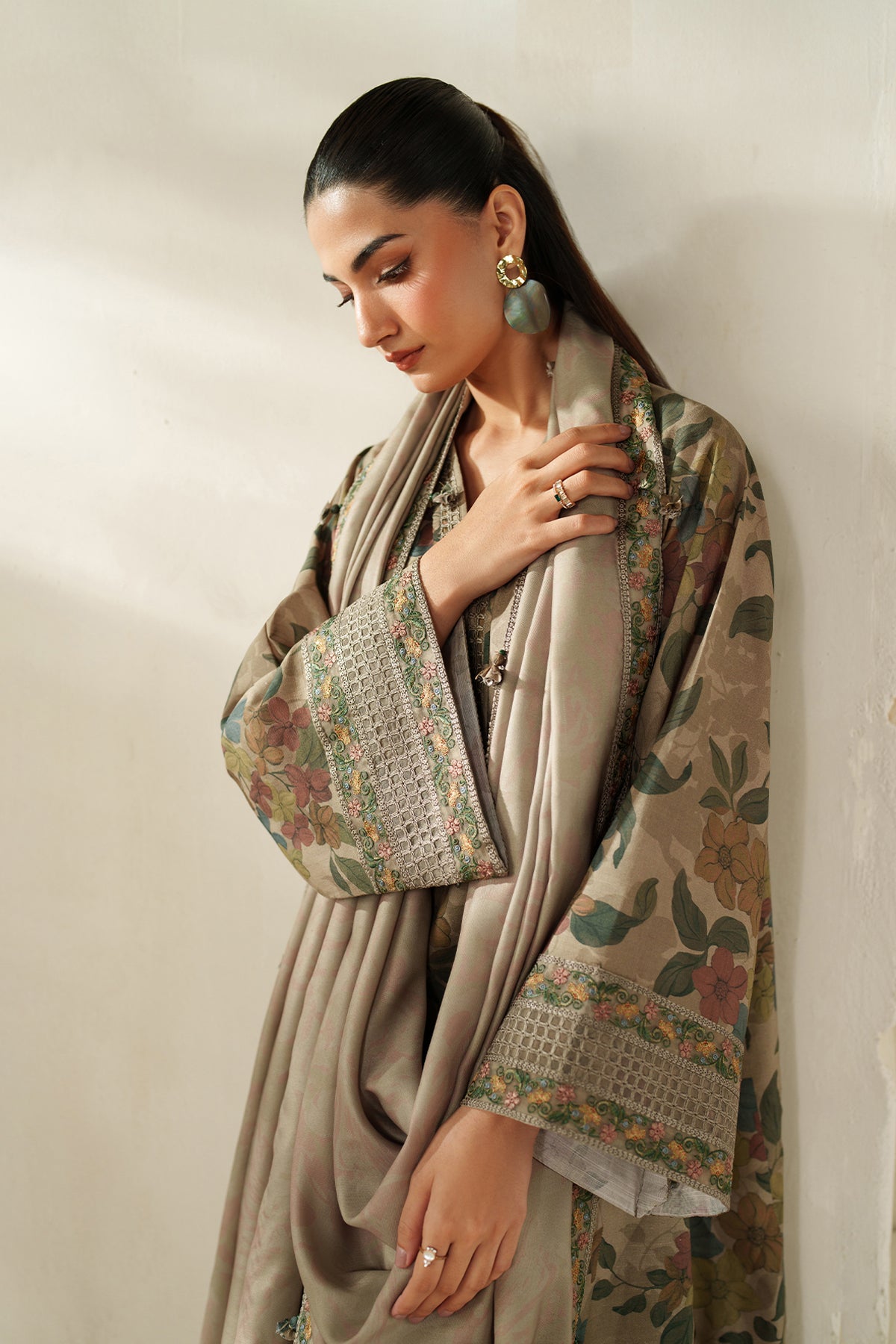 EMBROIDERED KHADDAR UF-4339