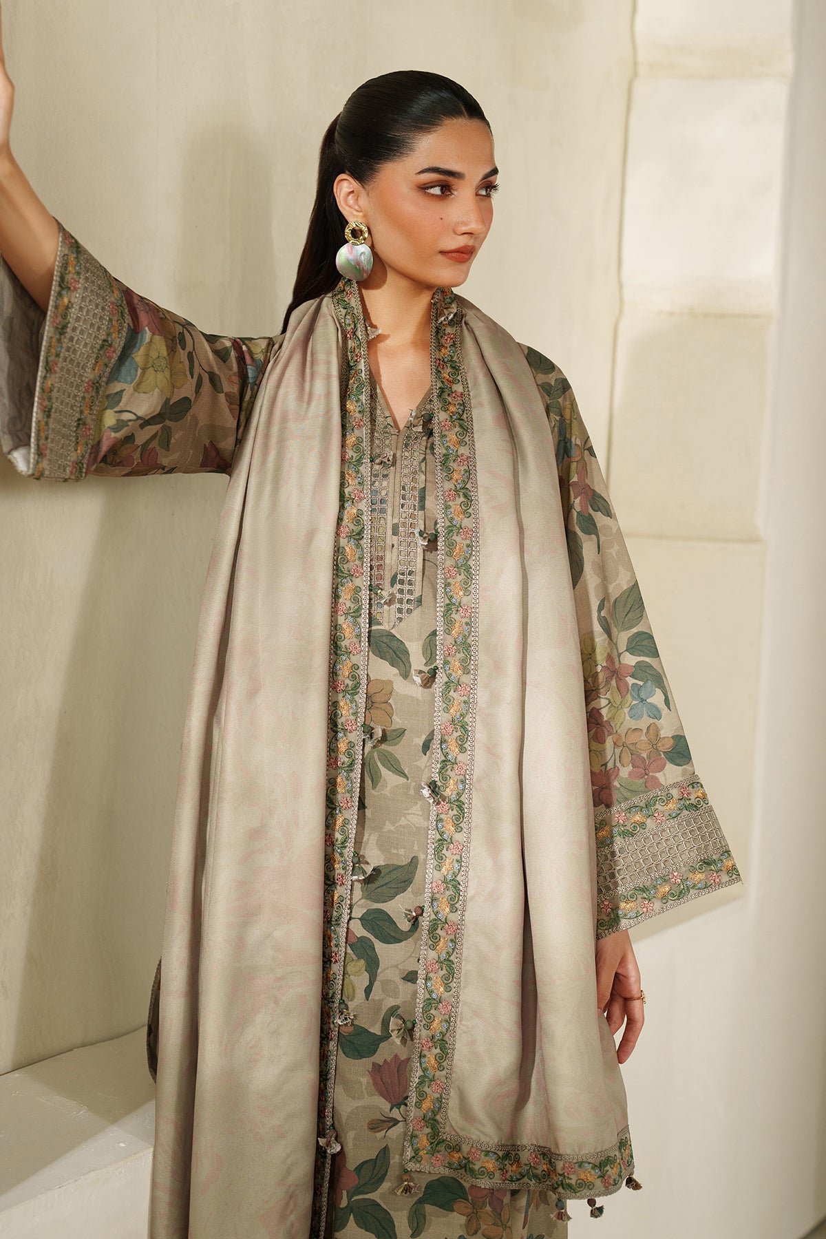 EMBROIDERED KHADDAR SF-4339