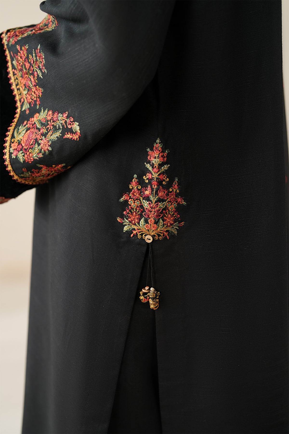 EMBROIDERED KHADDAR PR-1195