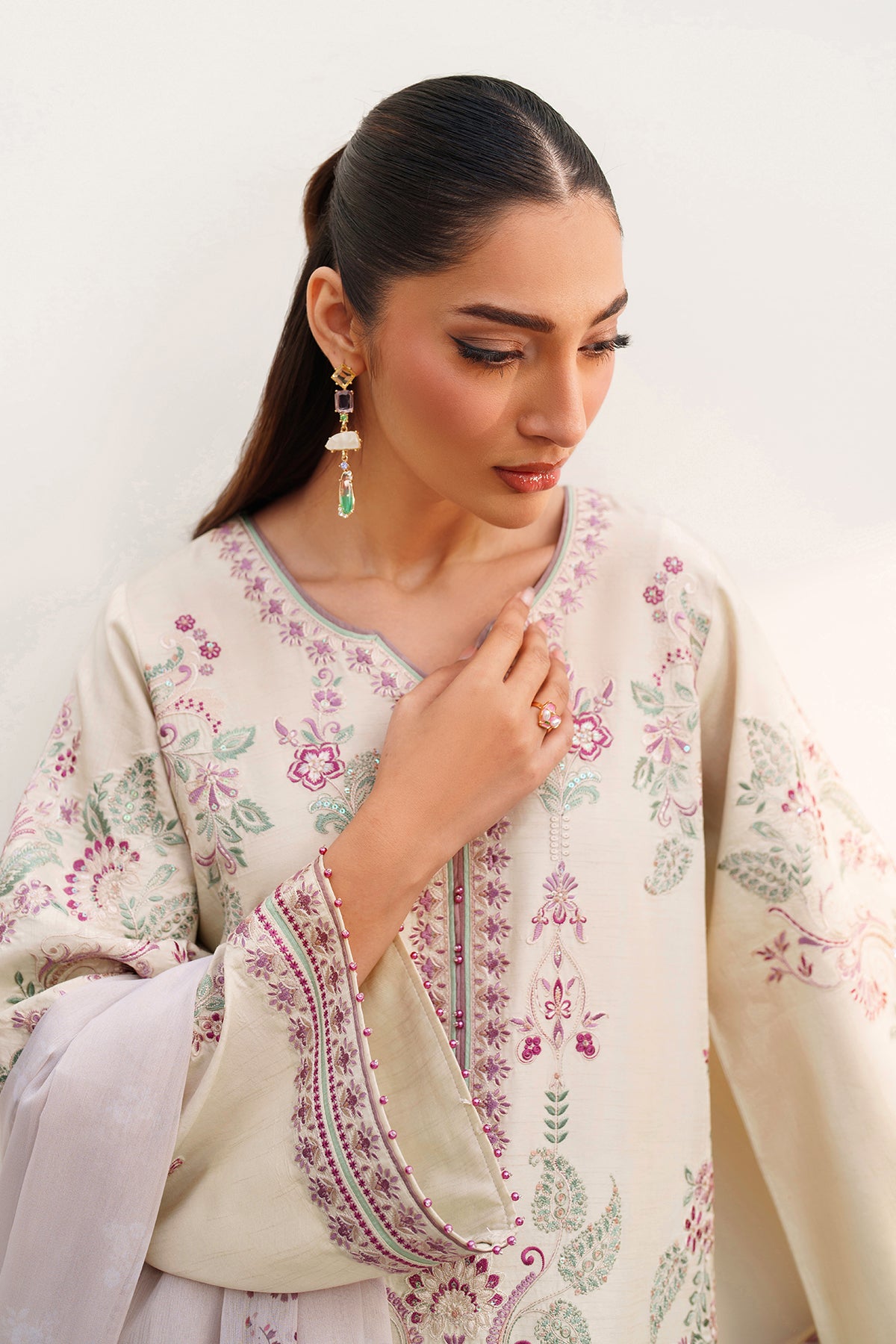 EMBROIDERED RAW SILK UF-4385