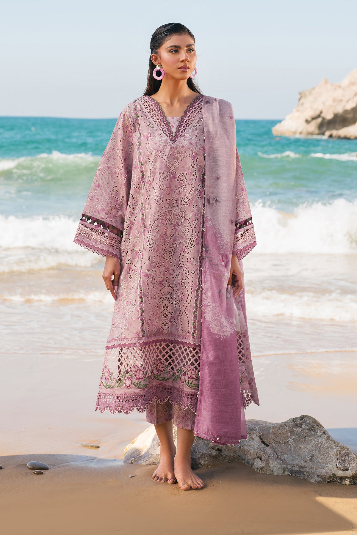 EMBROIDERED LAWN UF-4114