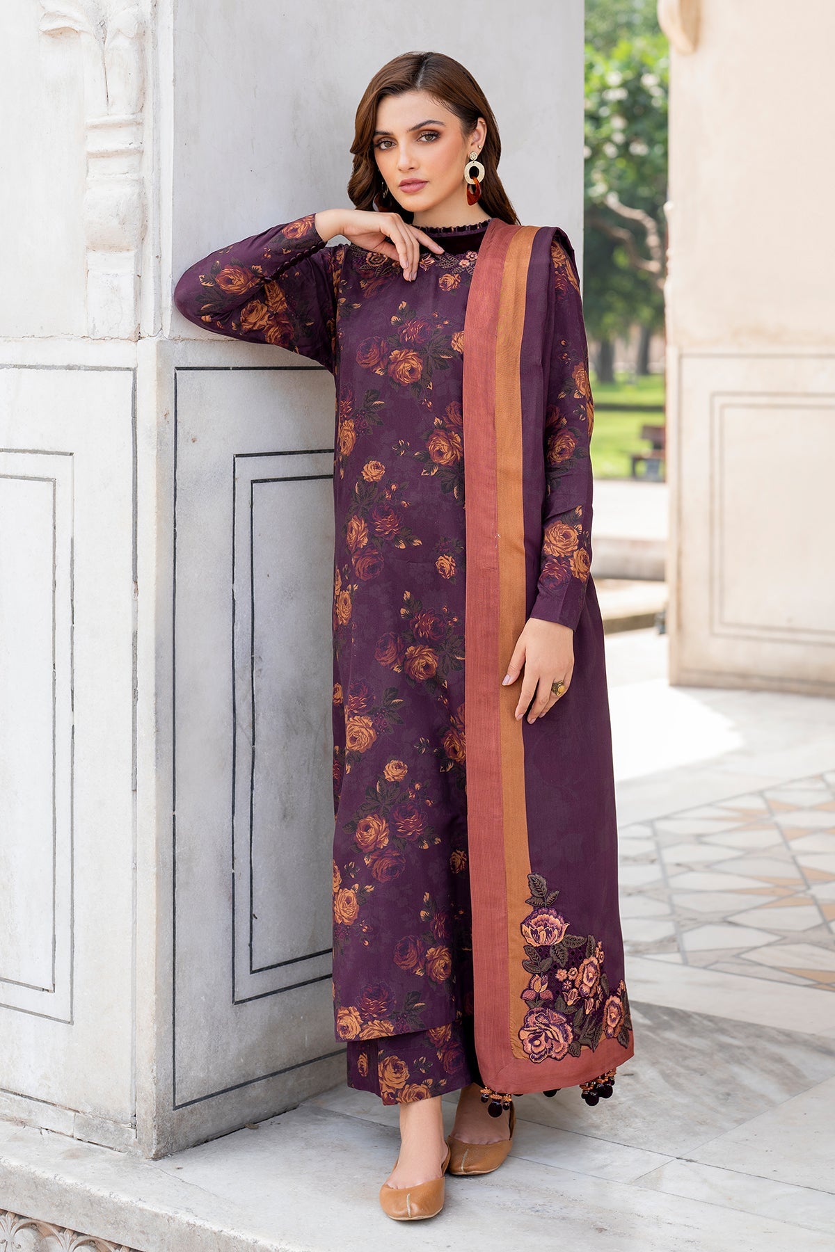 EMBROIDERED VISCOSE SF-736