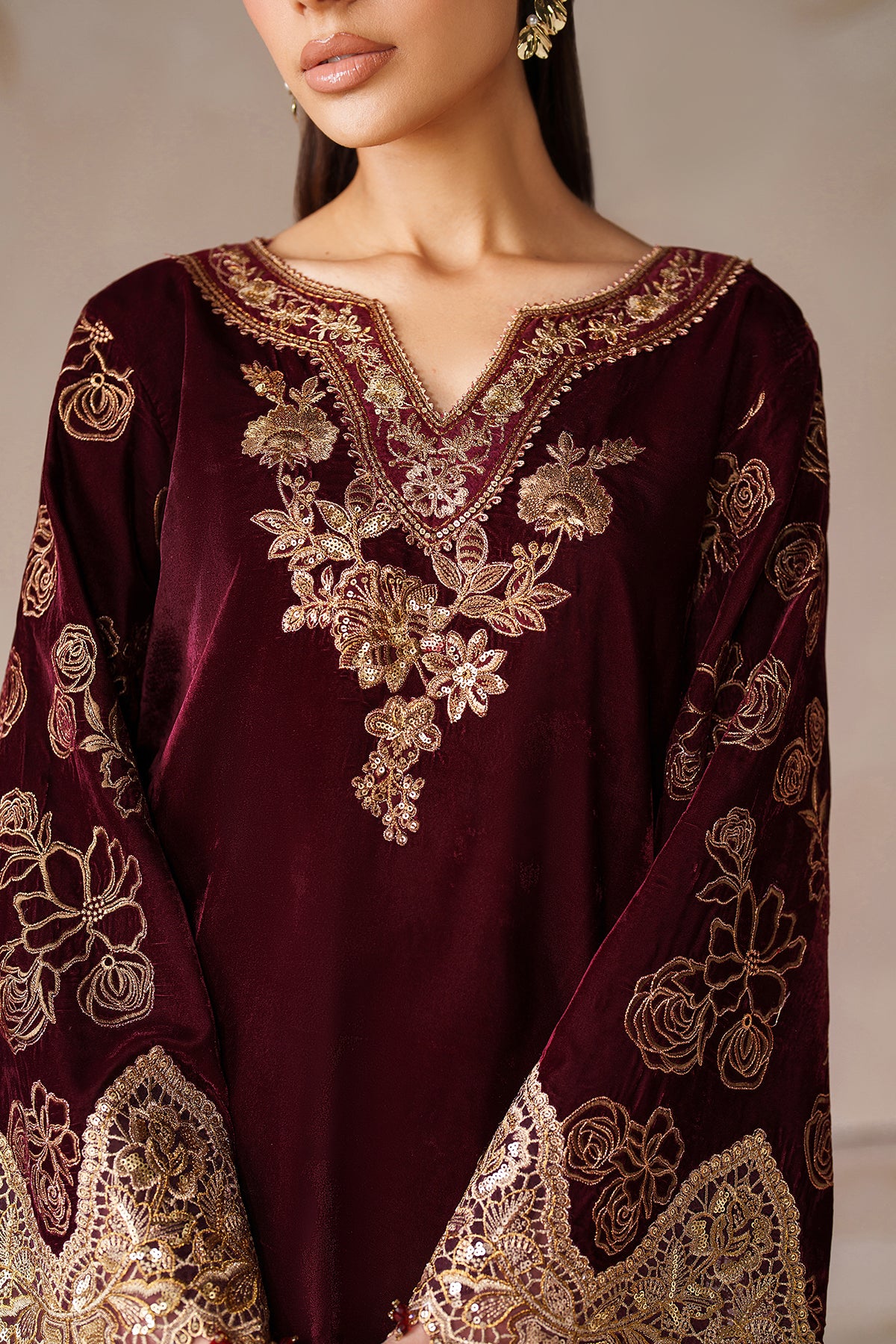 EMBROIDERED VELVET PR-1201