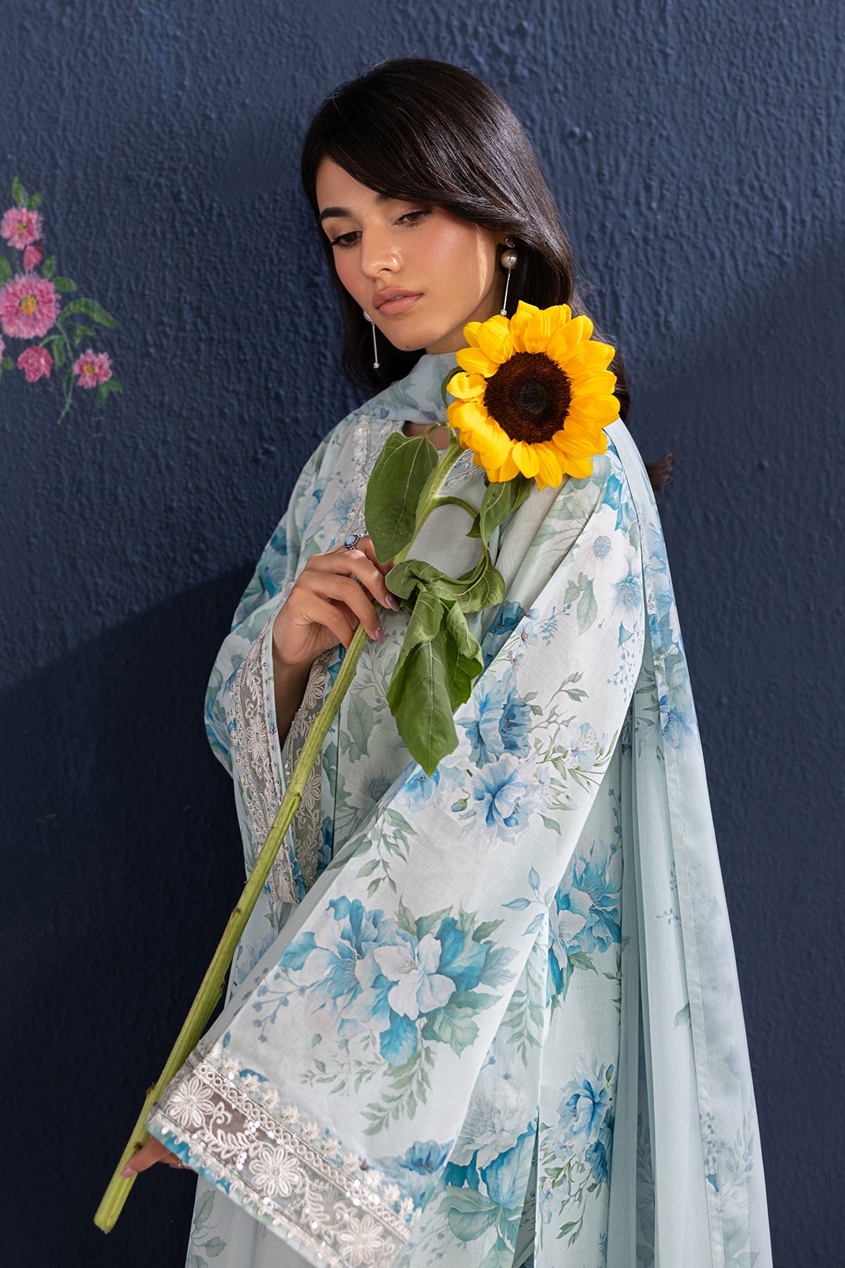 EMBROIDERED LAWN UF-4461