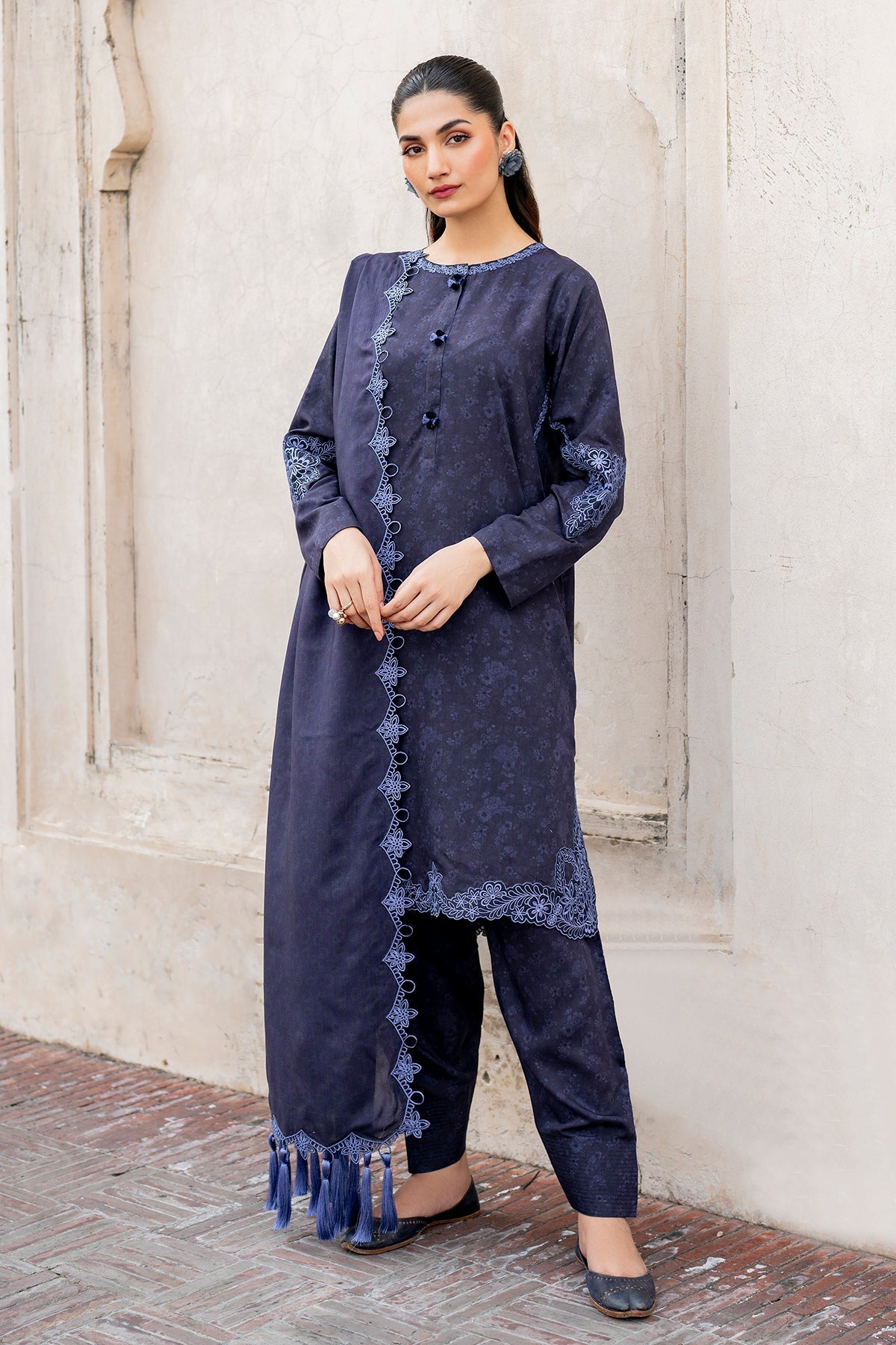 EMBROIDERED VISCOSE SF-726