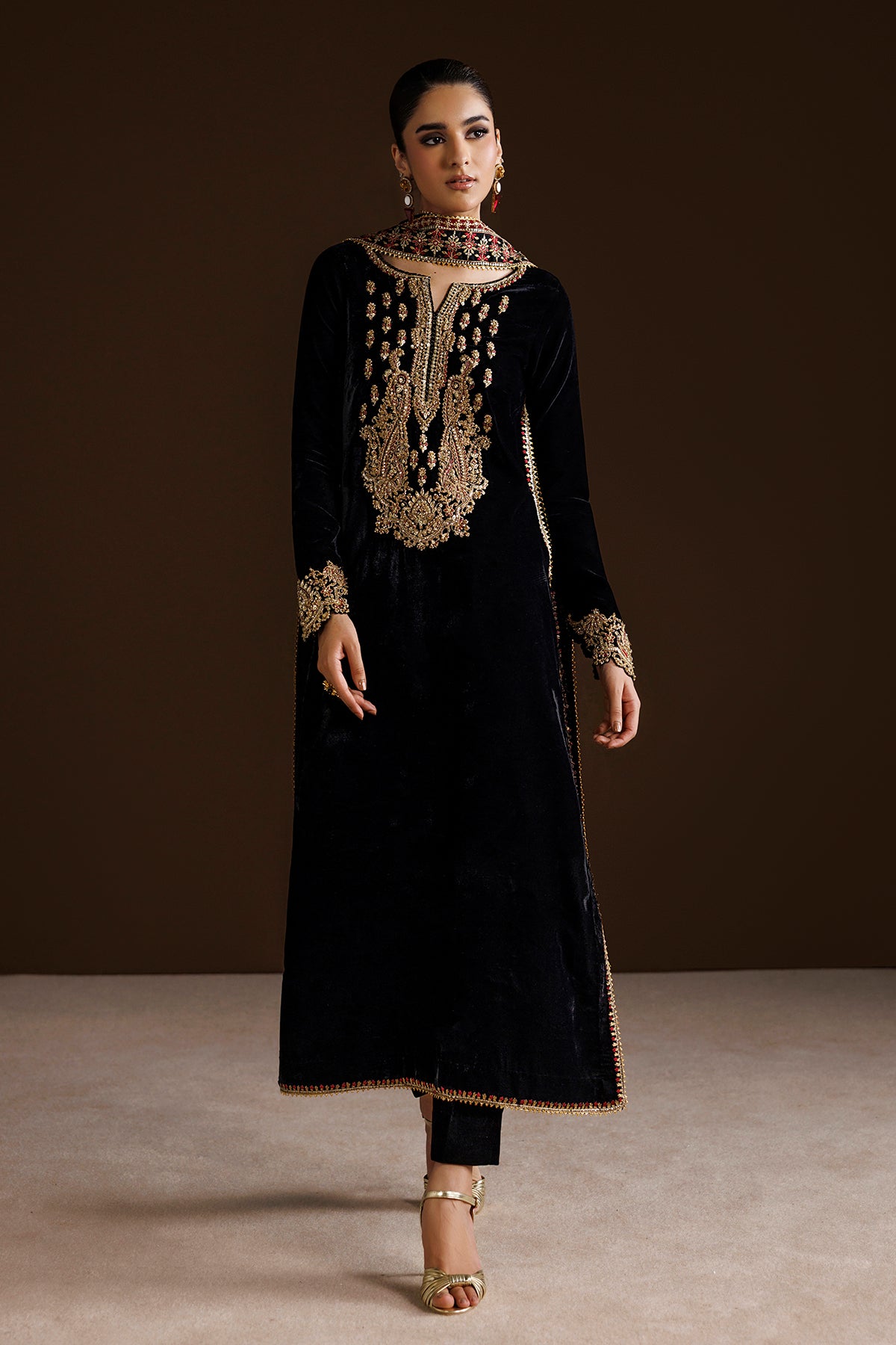 EMBROIDERED VELVET PR-1408