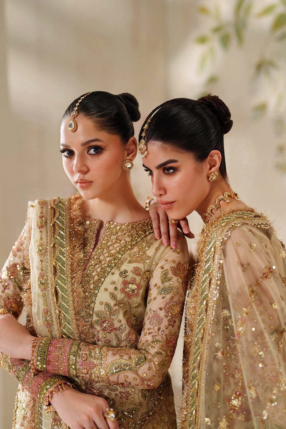 EMBROIDERED NET CH14-02 STITCHED