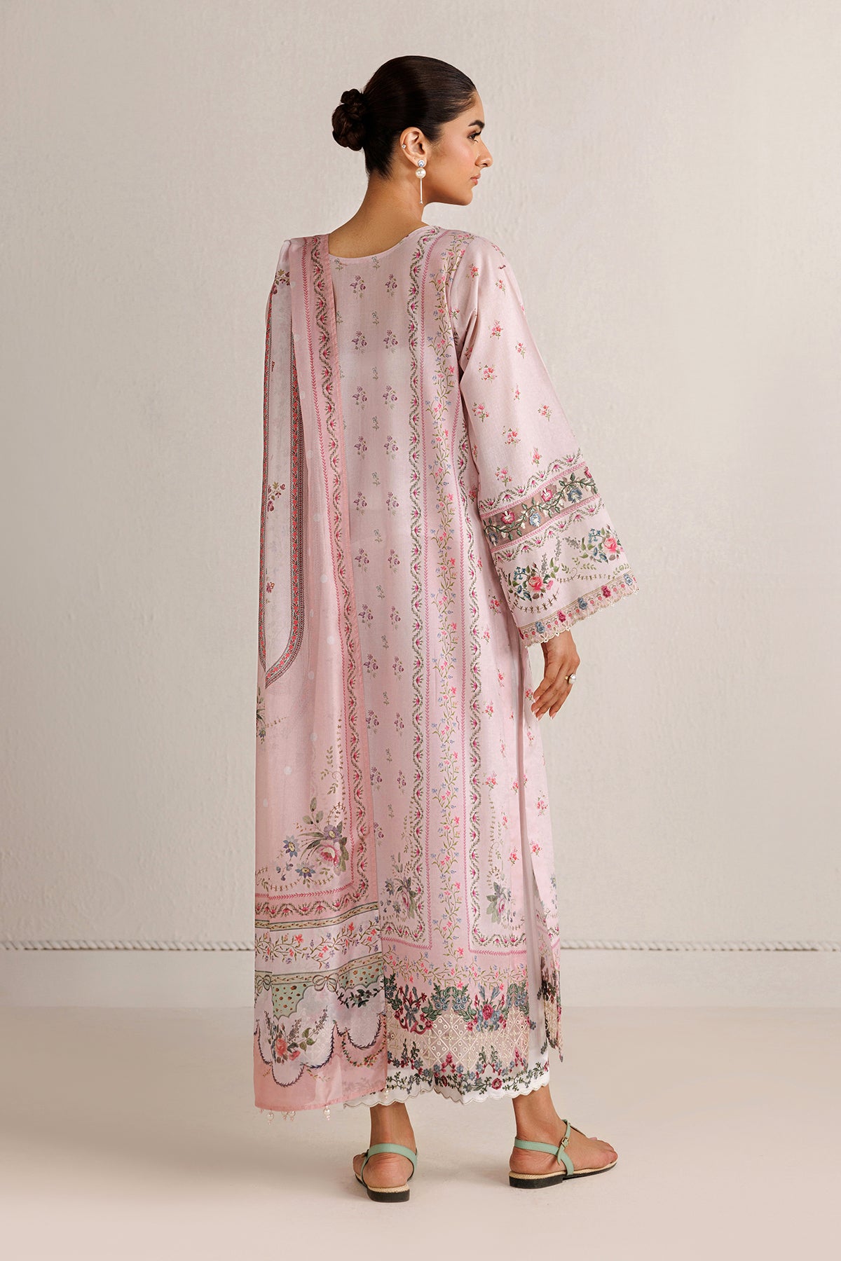 EMBROIDERED LAWN SF-4513