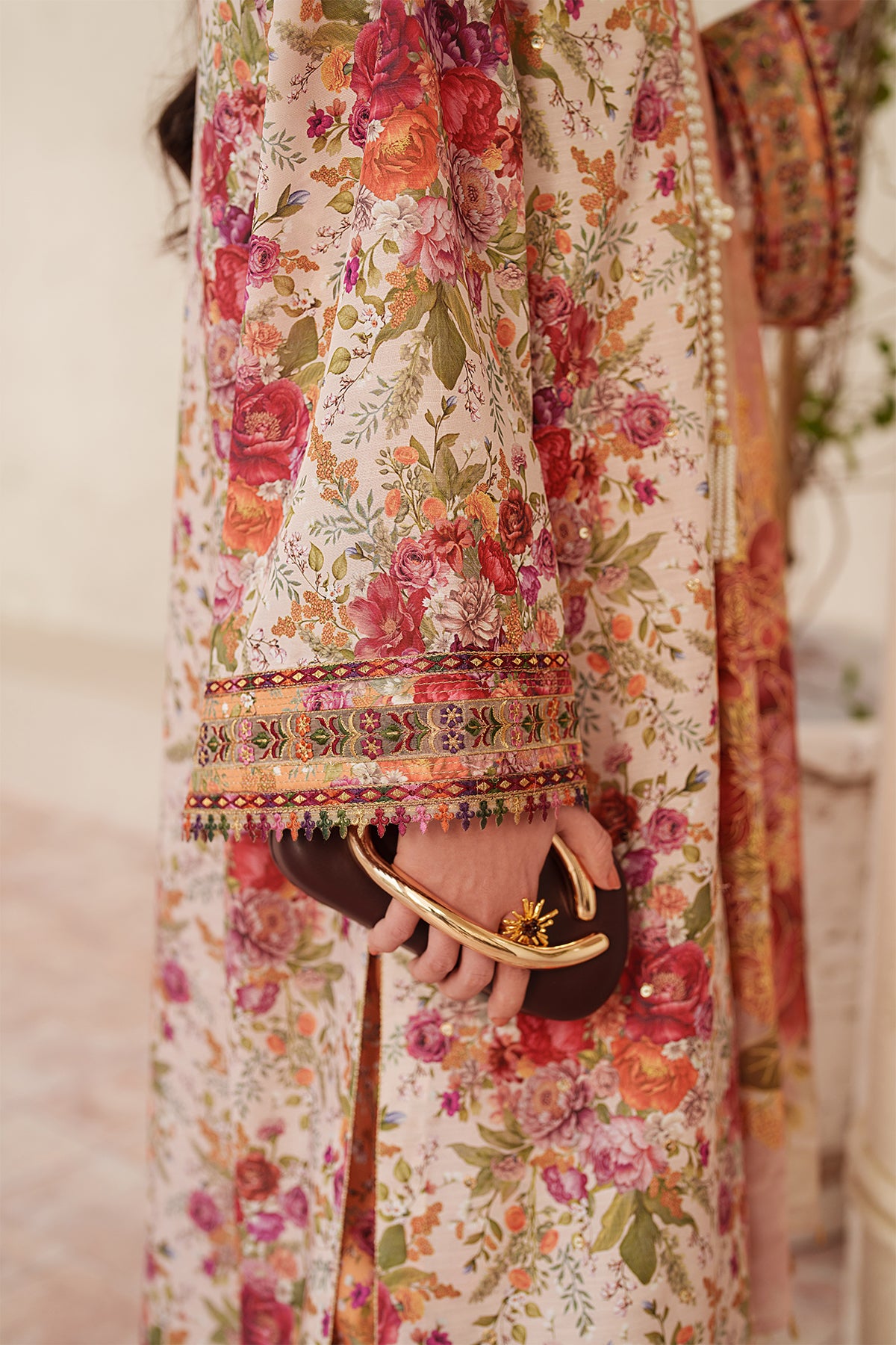 EMBROIDERED LAWN SF-4407