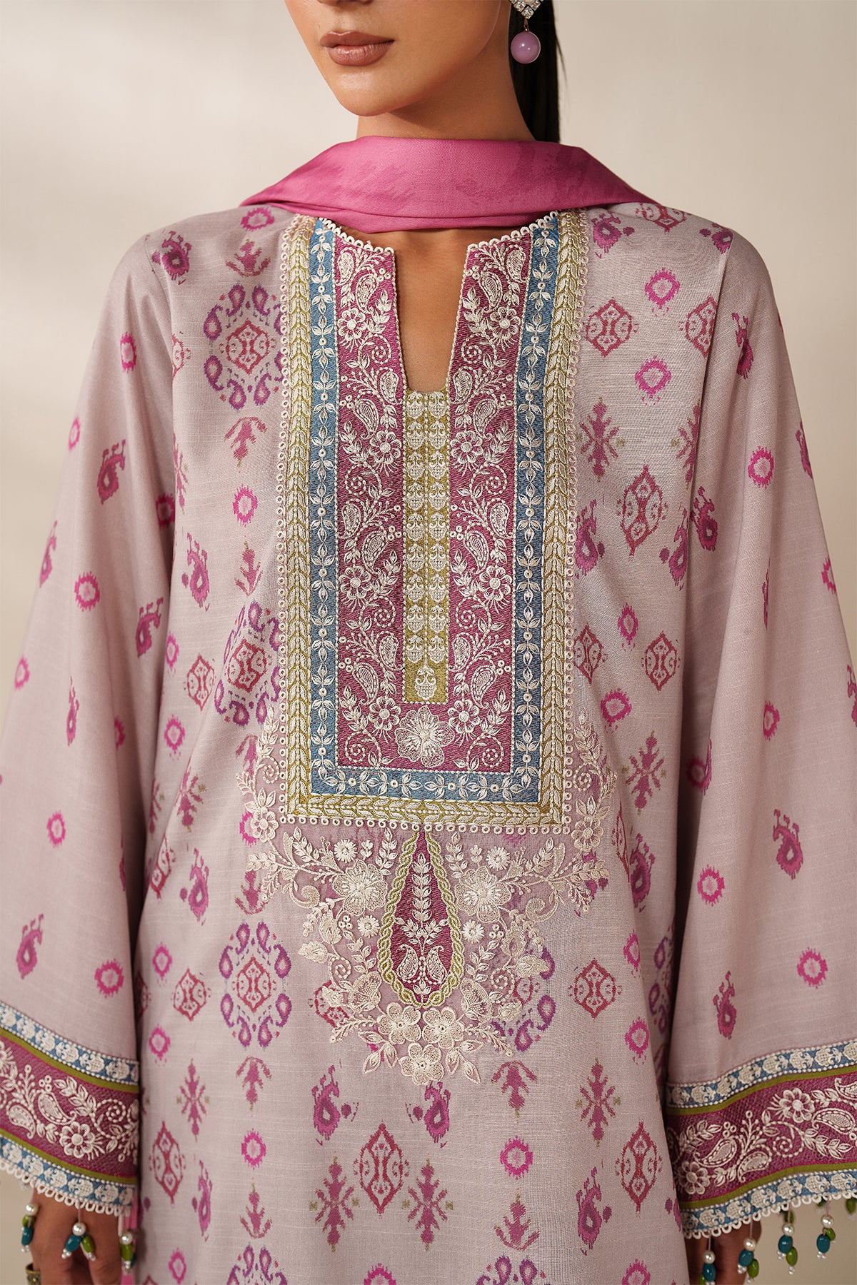EMBROIDERED KHADDAR UF-4357